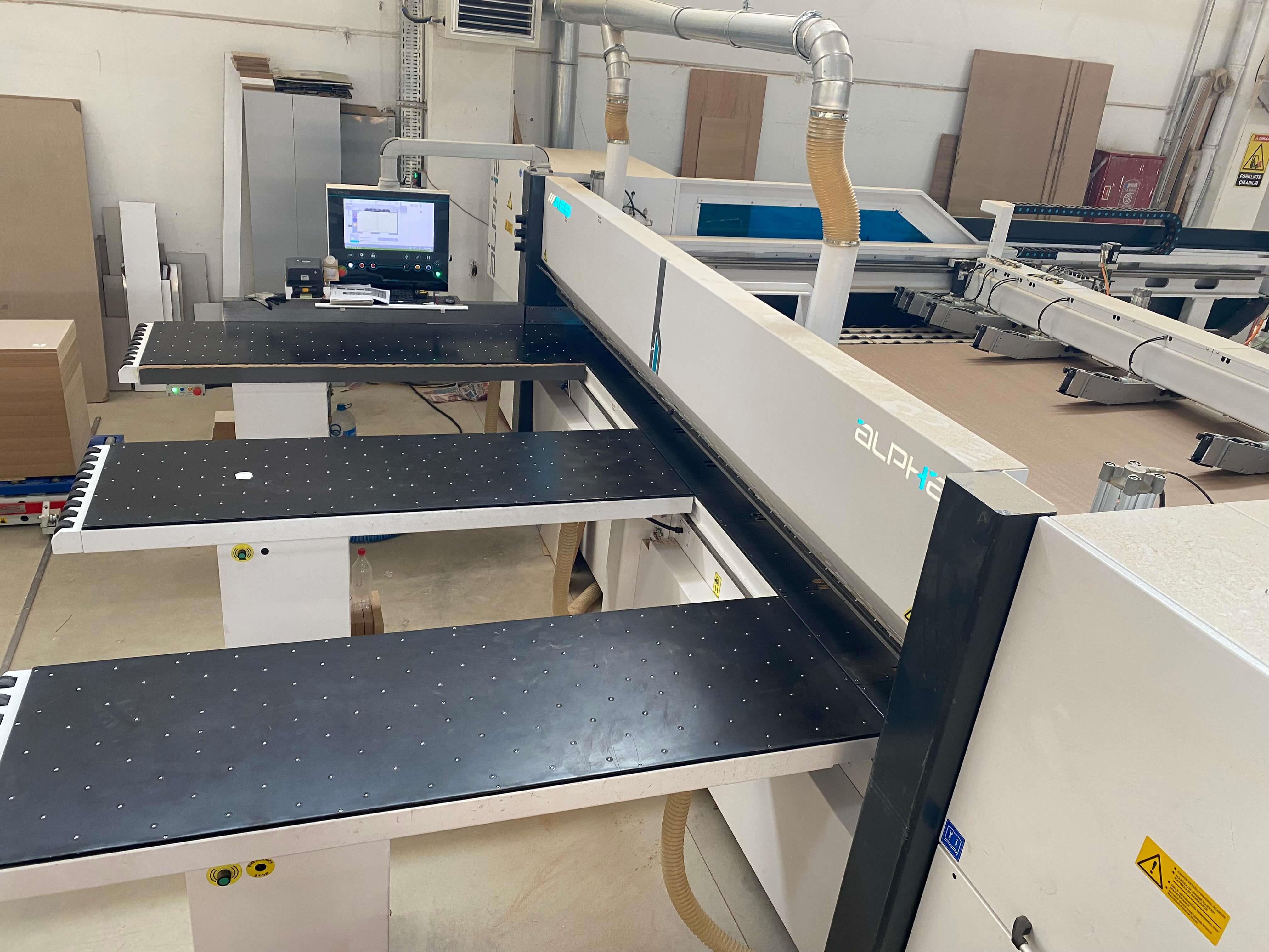 Aes Alpha Ps 04 - 3800 Asansörlü Panel Ebatlama Makinesi (2022)