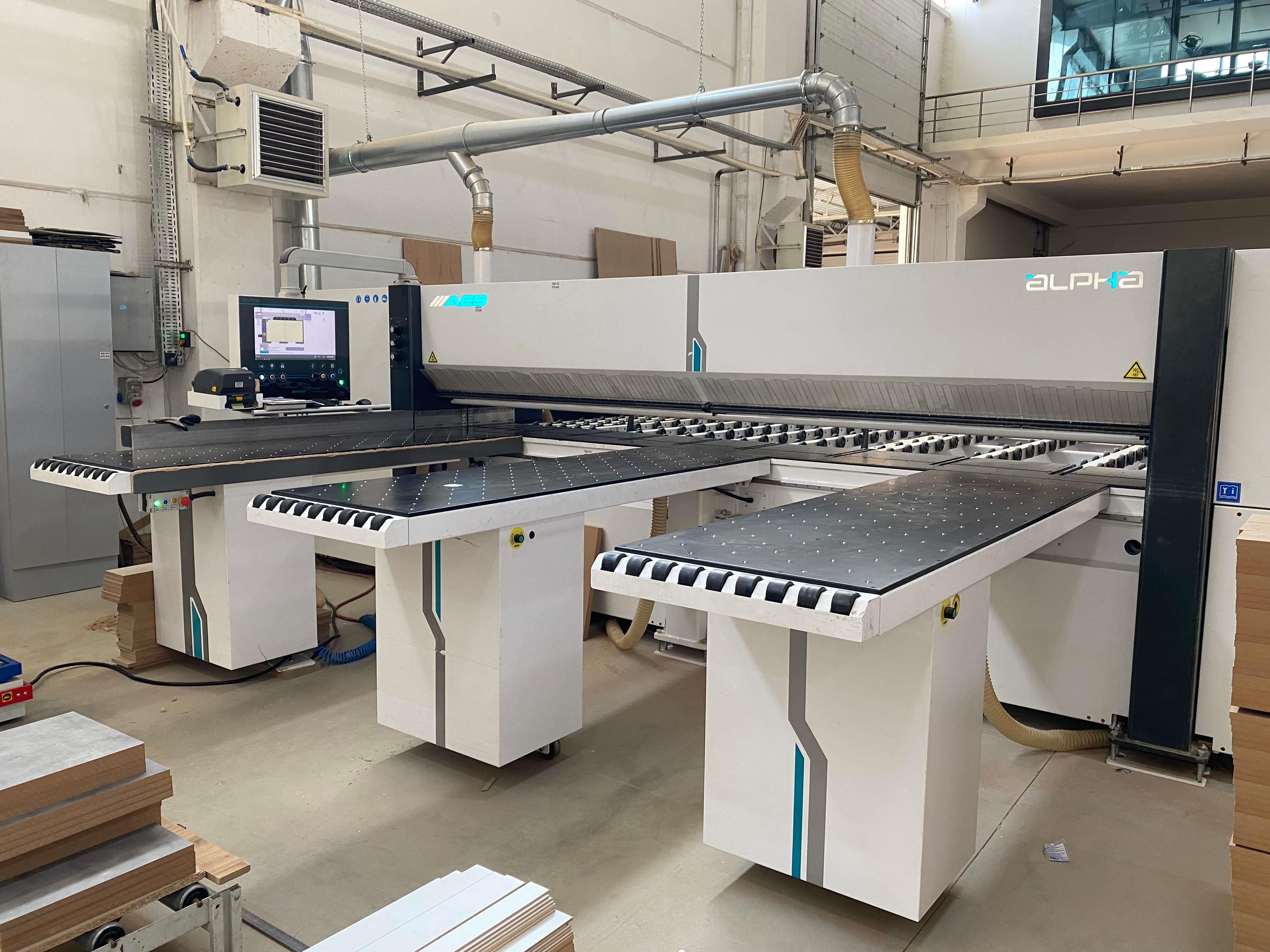 Aes Alpha Ps 04 - 3800 Asansörlü Panel Ebatlama Makinesi (2022)