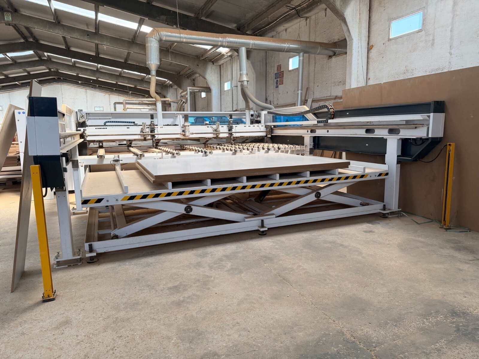 AES Alpha PS 04 4300 Asansörlü Panel Ebatlama Makinesi (2023)