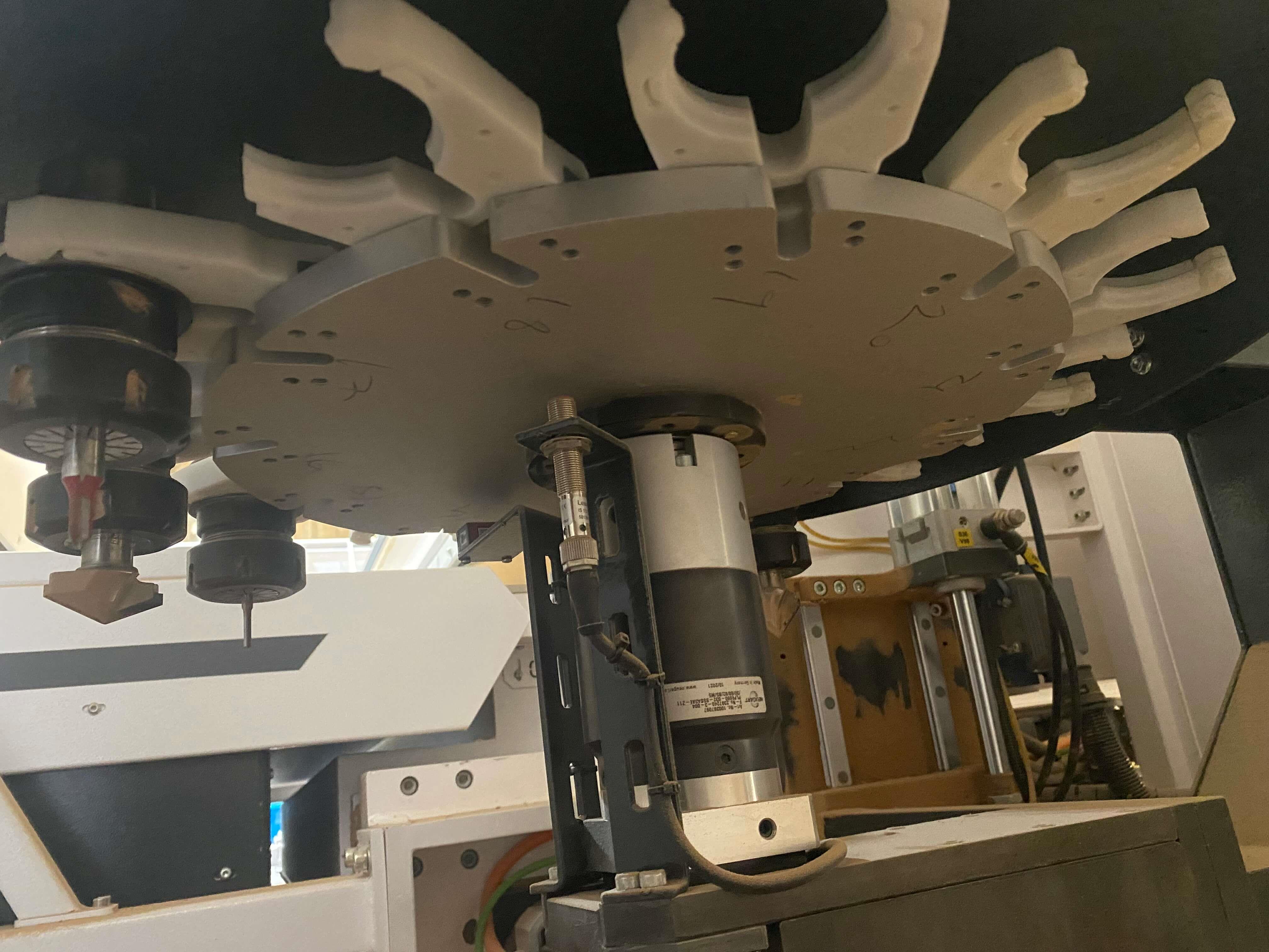 AES Extreme 2136 Ultra Line Yüklemeli Boşaltmalı Düz Tabla Cnc (2021)
