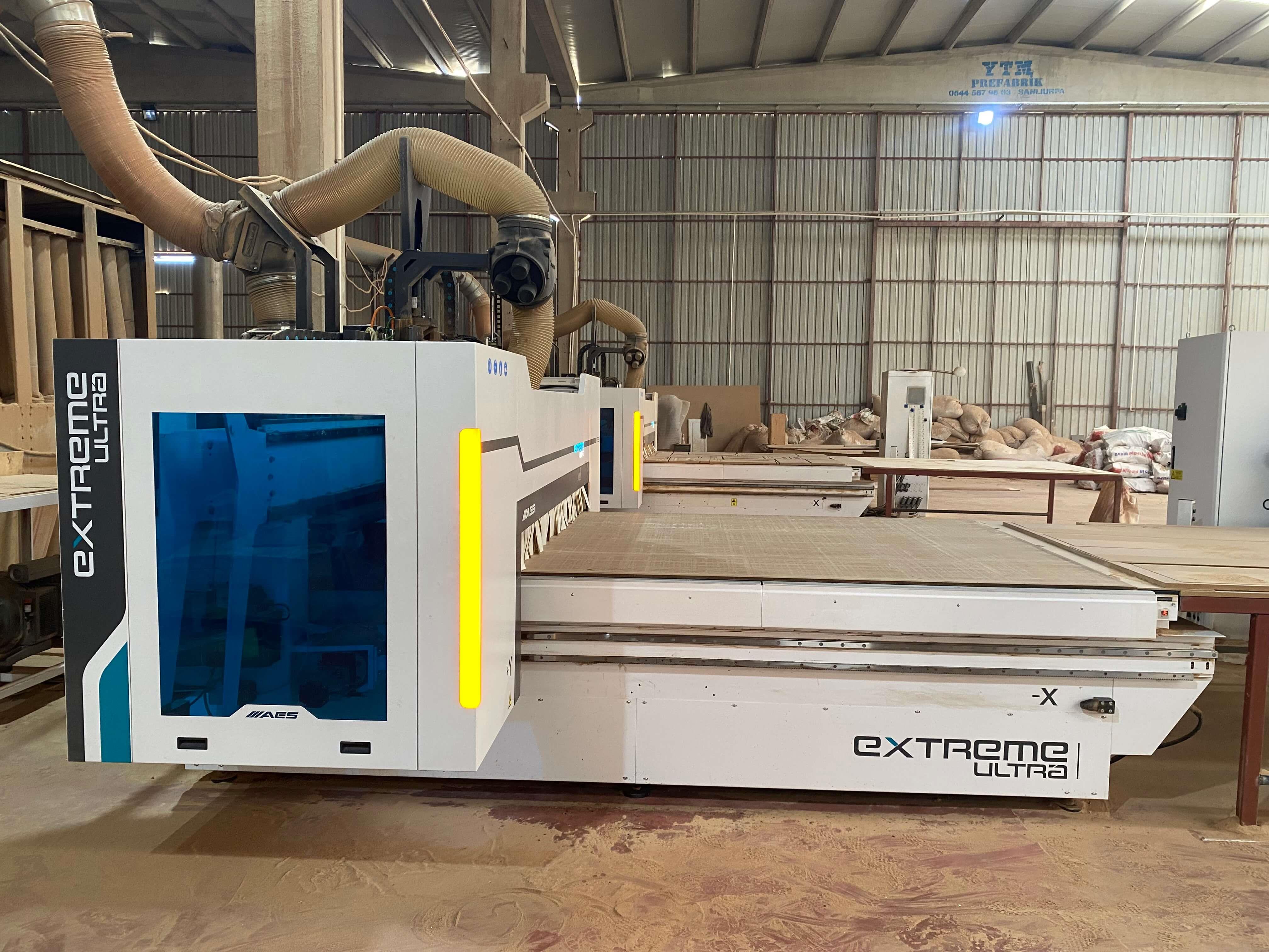 Aes Extreme Ultra 2128 Süpürmeli Düz Tabla Cnc Makinesi (2023