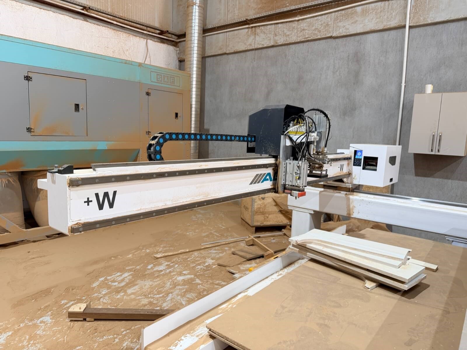 AES Extreme Ultra Line 2136 Yükleme Boşaltma Etiketli Cnc Makinesi (2024)