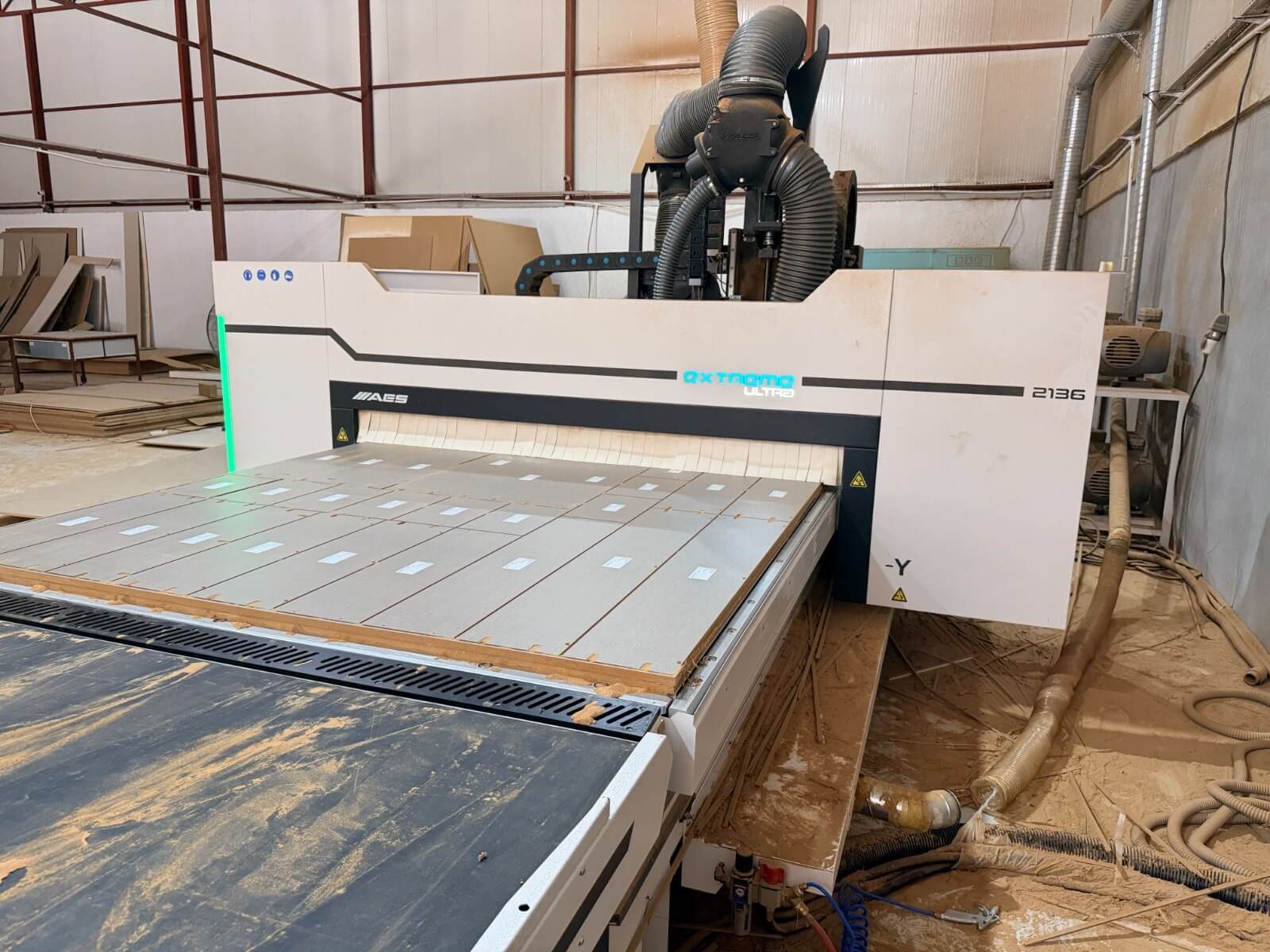 AES Extreme Ultra Line 2136 Yükleme Boşaltma Etiketli Cnc Makinesi (2024)