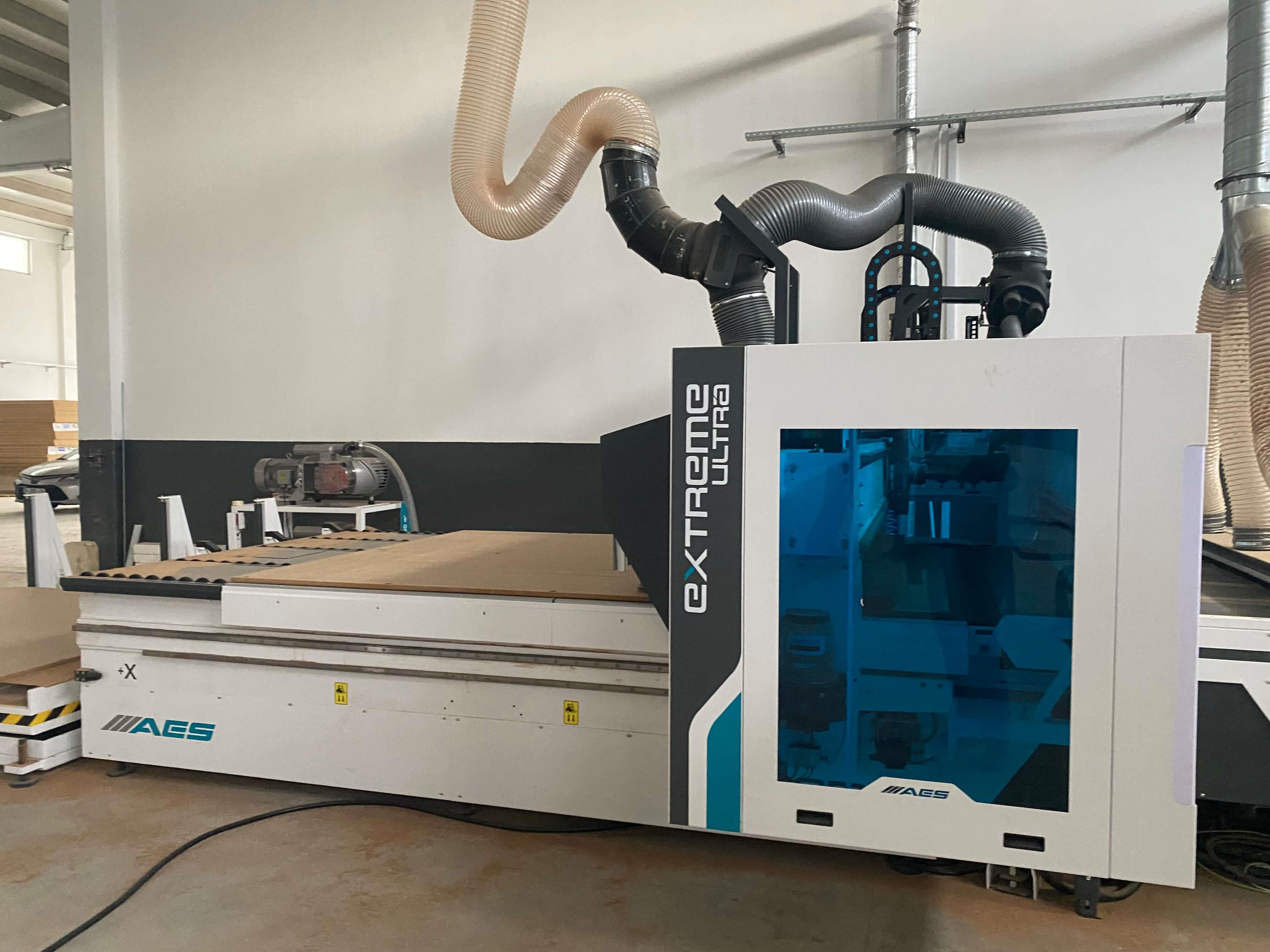 Aes Extreme Ultraline 2128 Yükleme Boşaltmalı Düz Tabla Cnc Makinesi (2024)