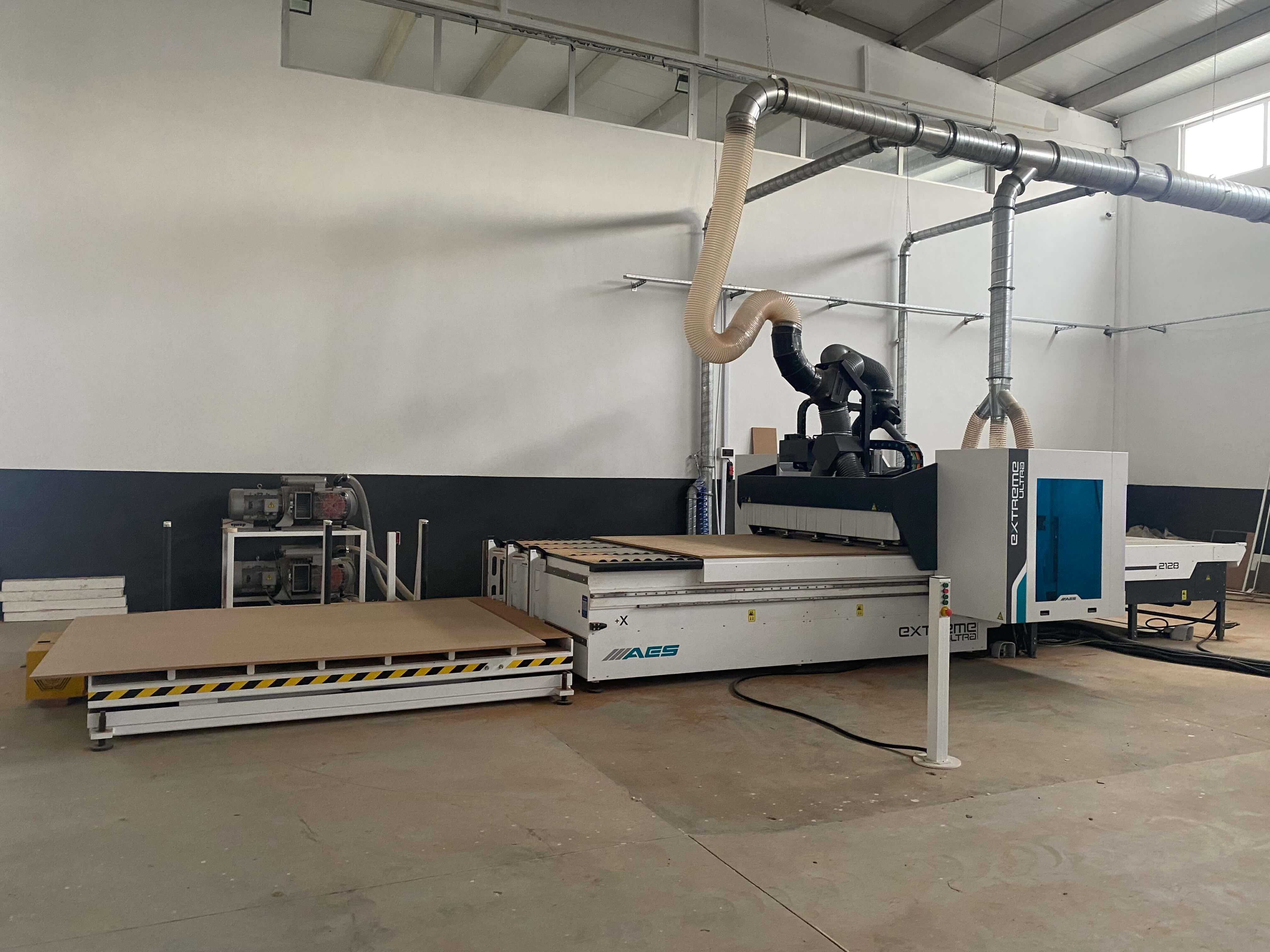 Aes Extreme Ultraline 2128 Yükleme Boşaltmalı Düz Tabla Cnc Makinesi (2024)