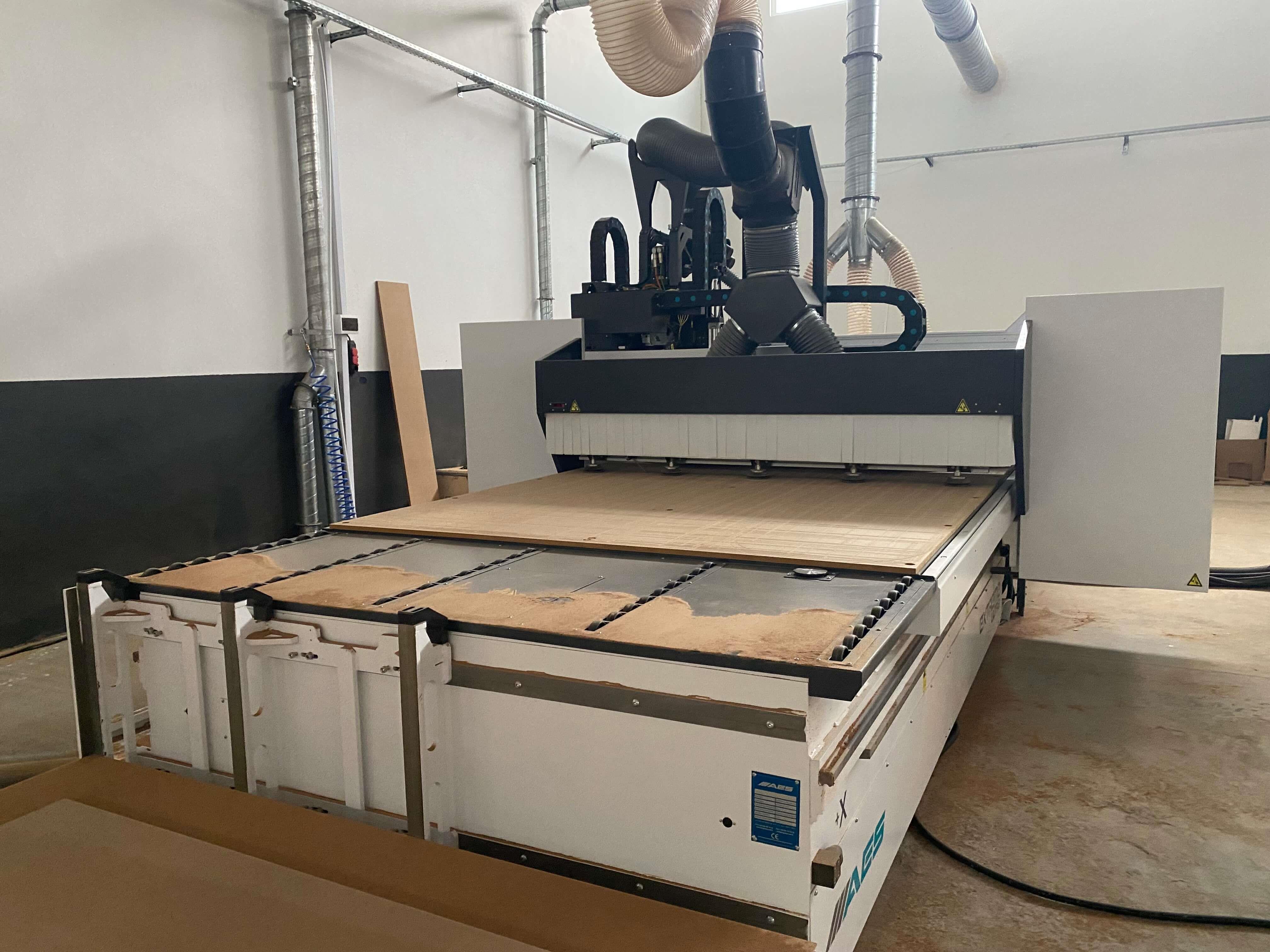 Aes Extreme Ultraline 2128 Yükleme Boşaltmalı Düz Tabla Cnc Makinesi (2024)