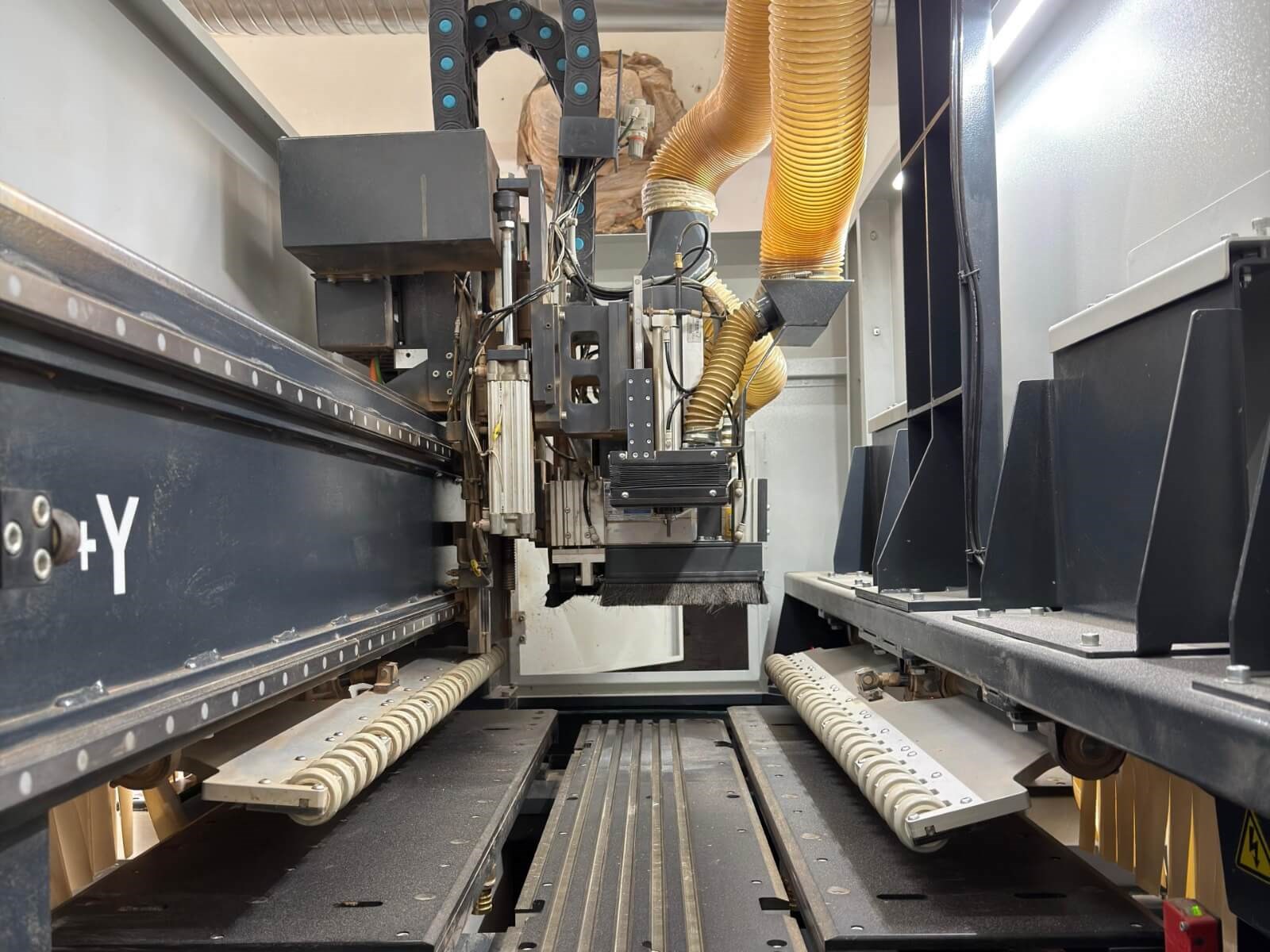 AES Go 1300 M Cnc Delik Makinesi (2021)