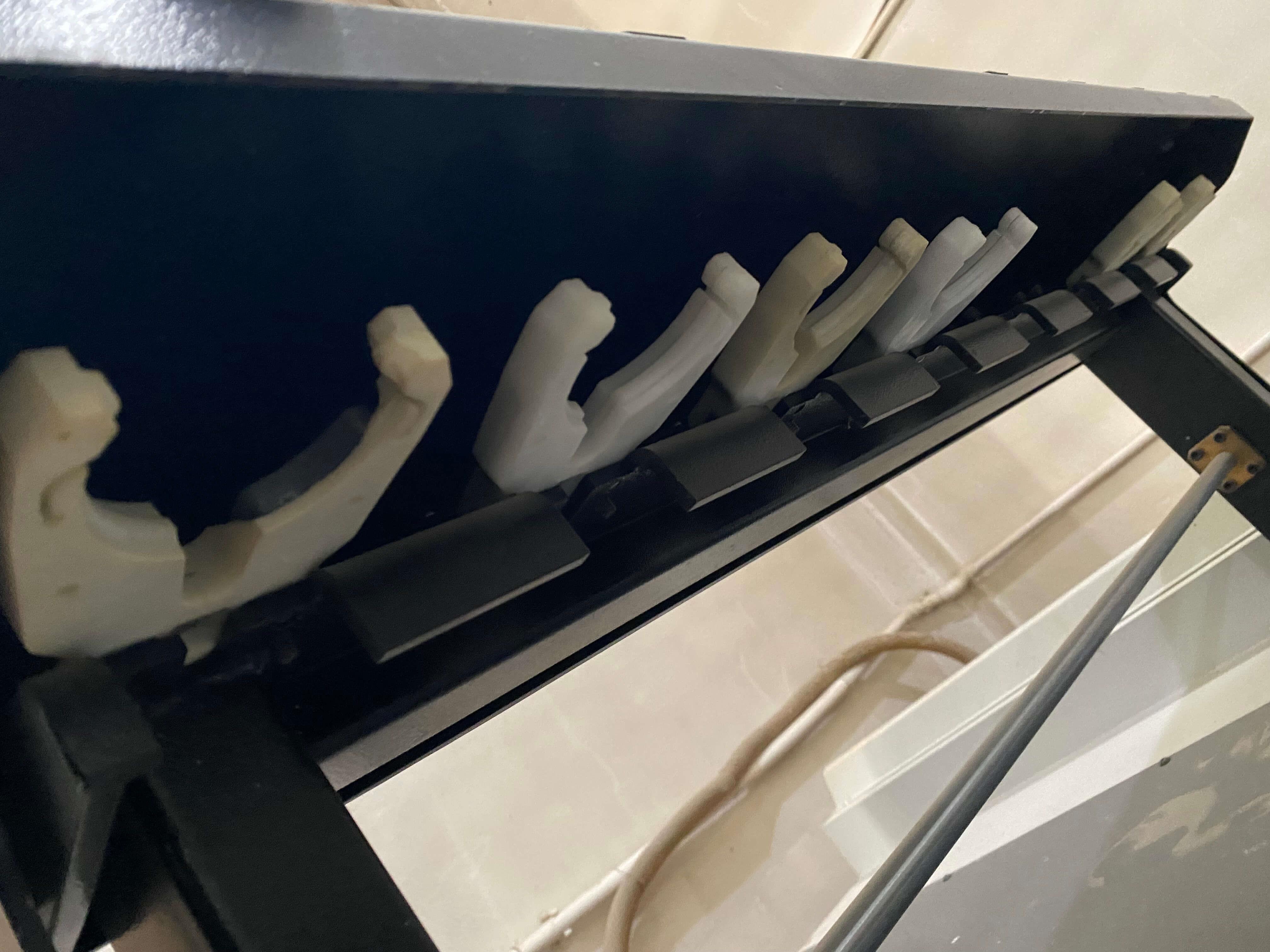 Aes Master 1345 Yatay Kapı Frezeli Çift Kapılık Cnc Makinesi (2013)