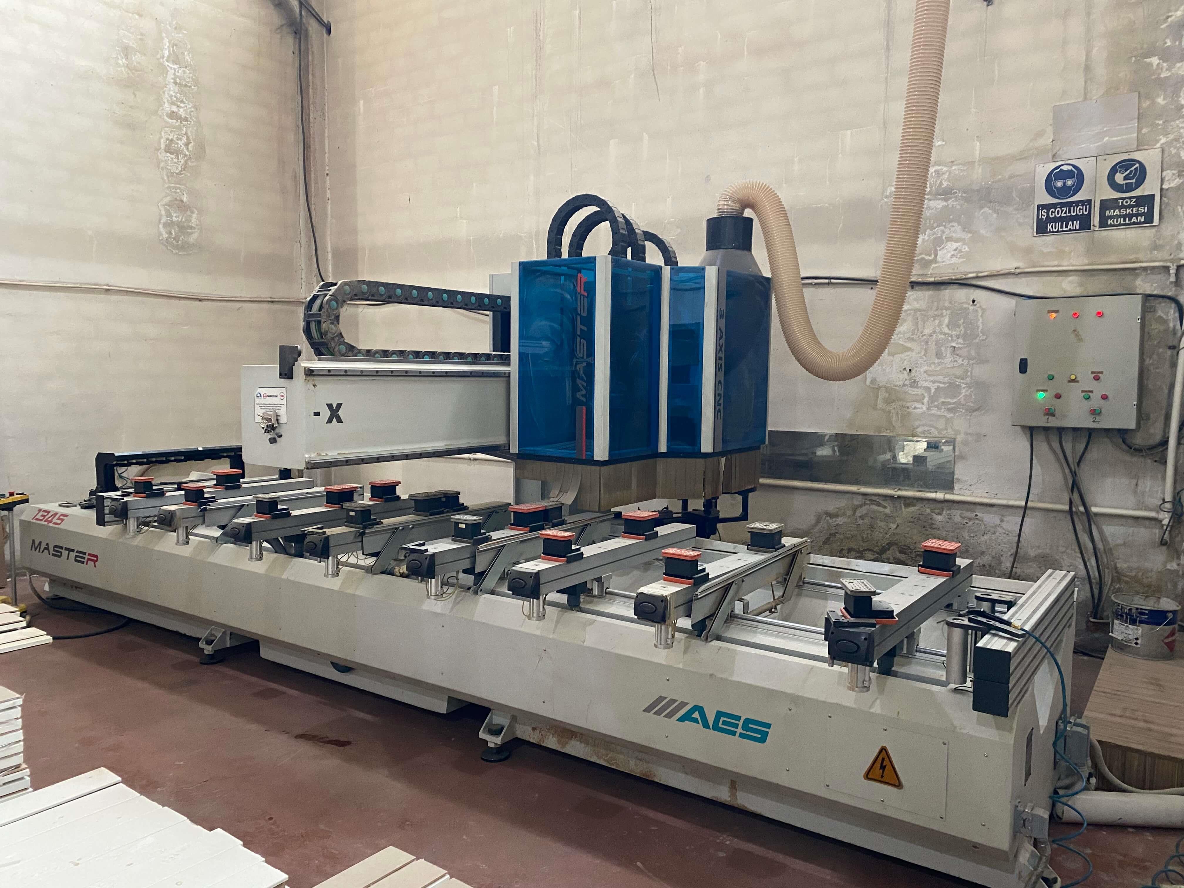 Aes Master 1345 Yatay Kapı Frezeli Çift Kapılık Cnc Makinesi (2013)