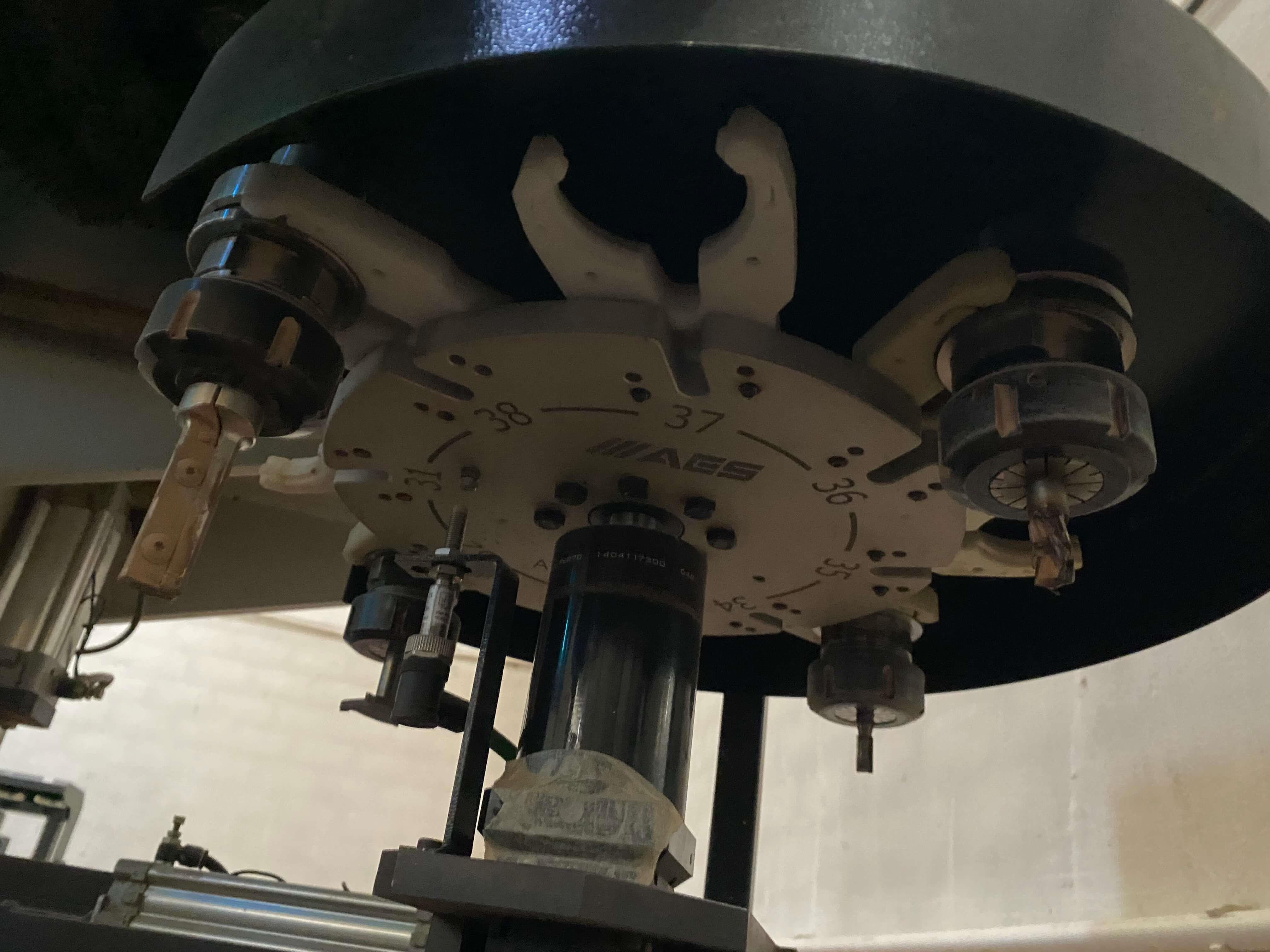 Aes Master 1345 Yatay Kapı Frezeli Çift Kapılık Cnc Makinesi (2013)