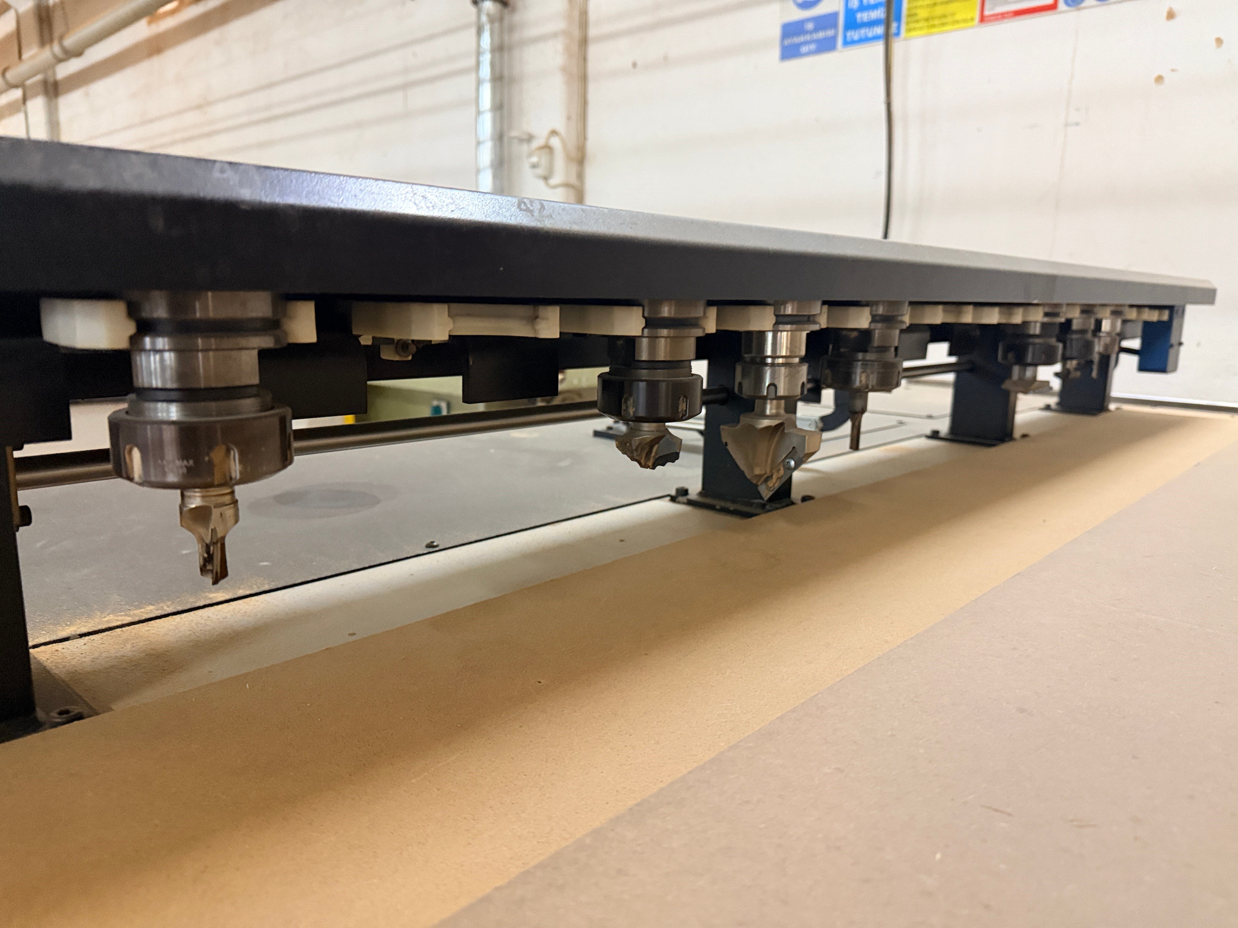 AES Nova 2142 Süpürmeli Cnc Router Makinesi (2017)