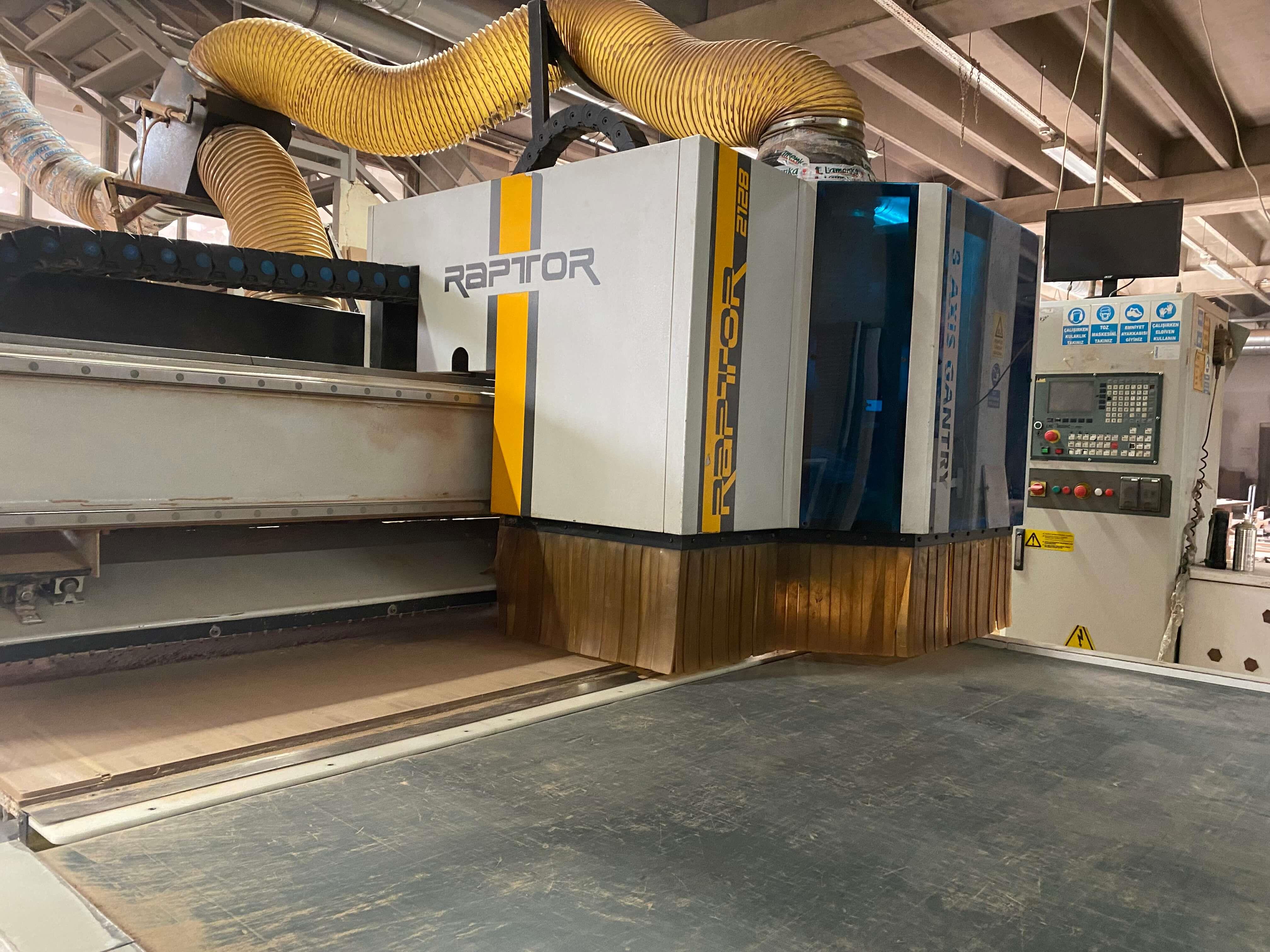 AES Raptor 2128 Yüklemeli Boşaltmalı Düz Tabla Cnc (2011)