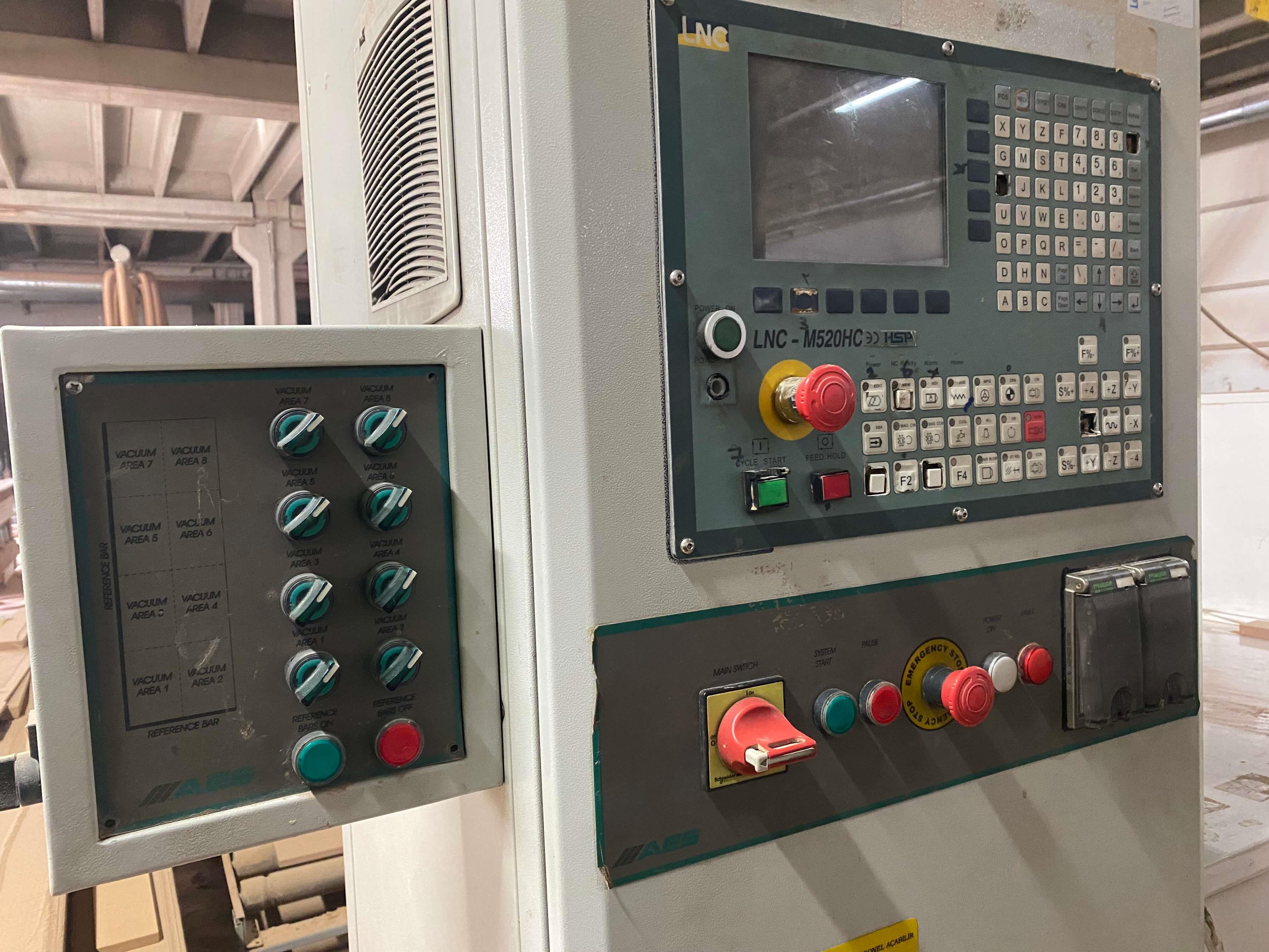AES Raptor 2128 Yüklemeli Boşaltmalı Düz Tabla Cnc (2011)