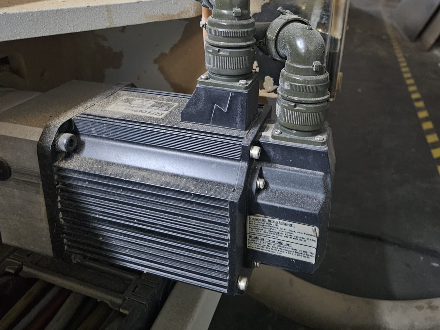 AES Raptor 2142 Yükleme Boşaltmalı Hat Cnc Makinesi (2012)