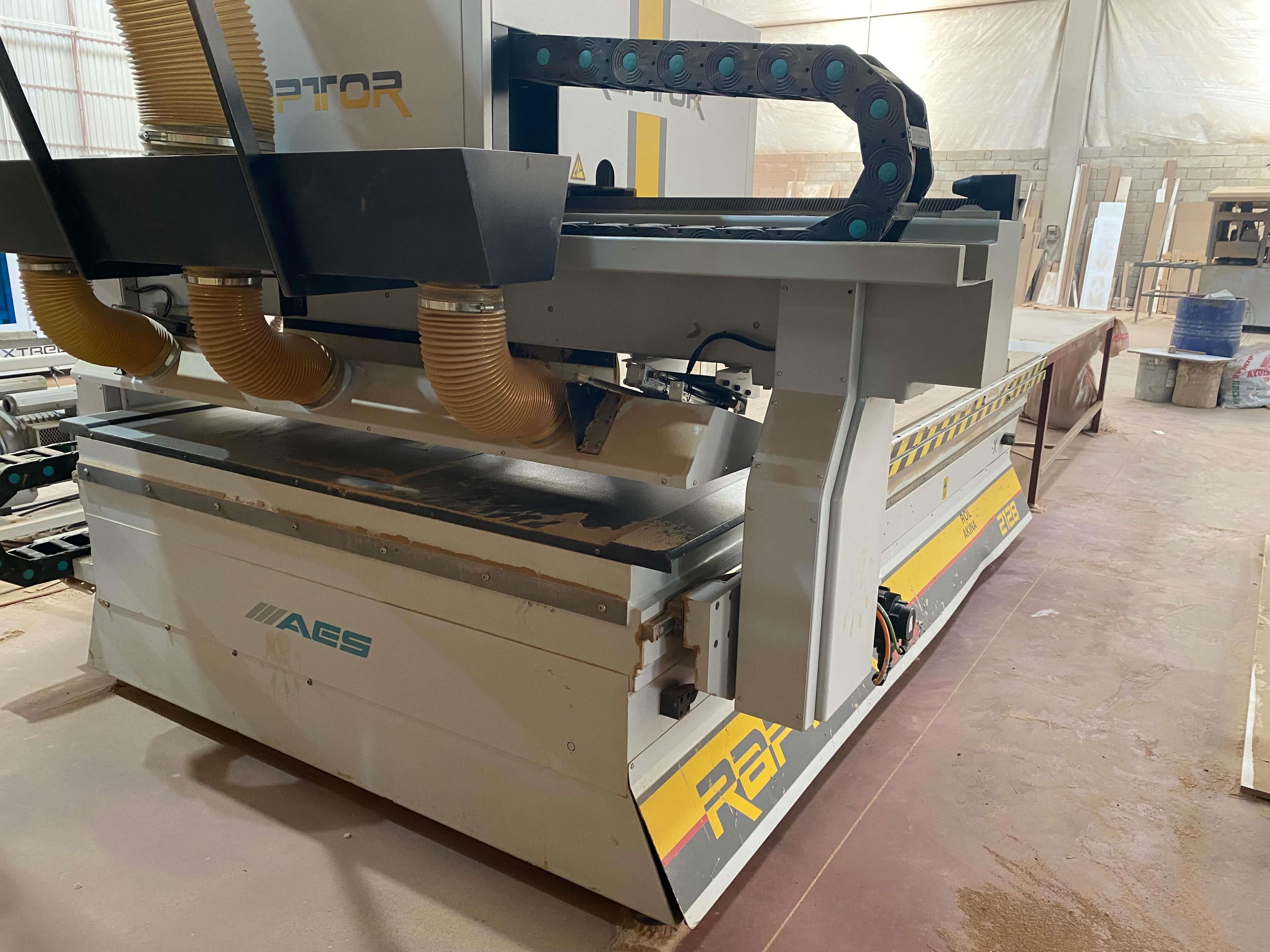 Aes Raptor Süpürme Boşaltmalı 2128 Düz Tabla Cnc Makinesi (2018)