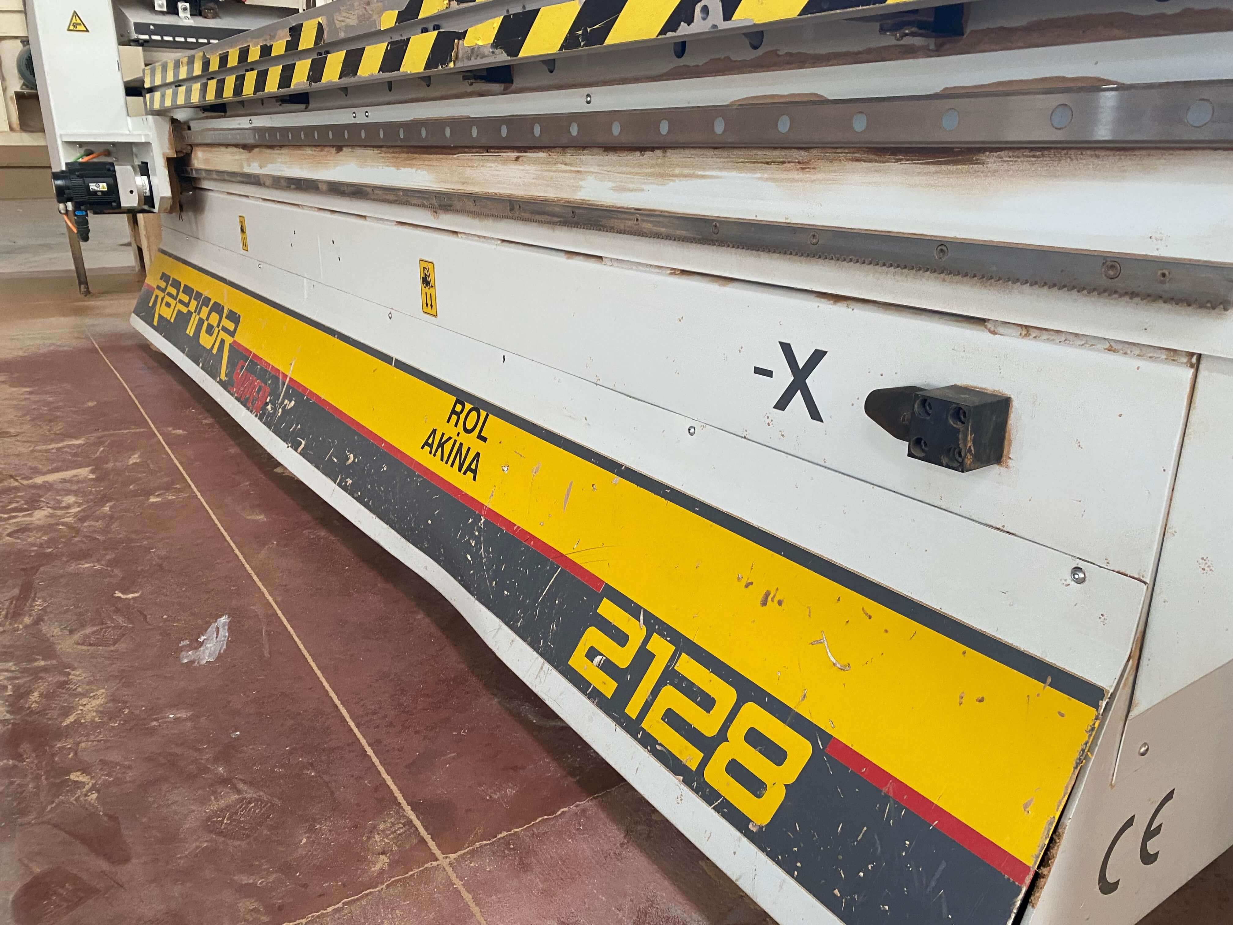 Aes Raptor Süpürme Boşaltmalı 2128 Düz Tabla Cnc Makinesi (2018)