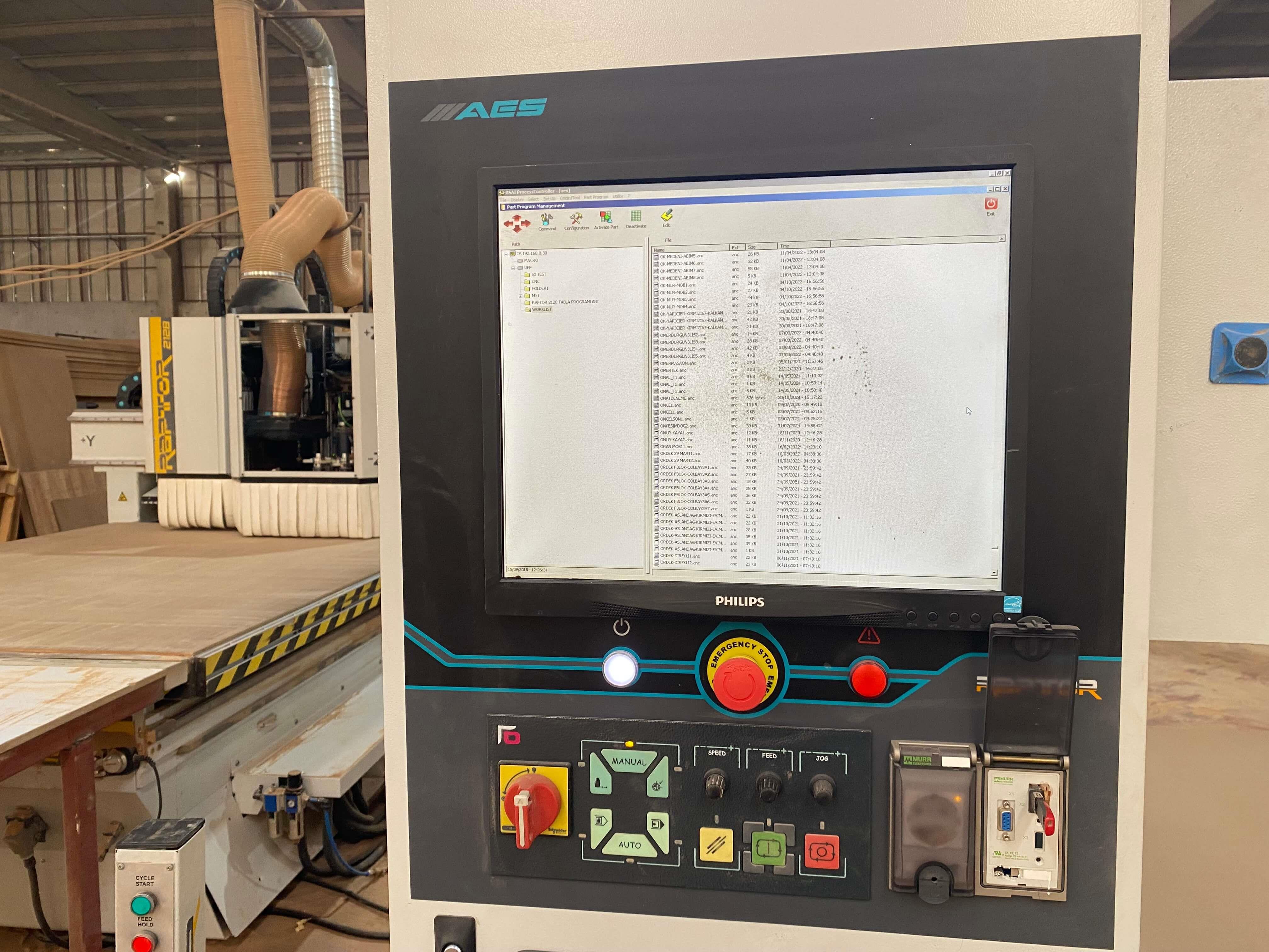 Aes Raptor Süpürme Boşaltmalı 2128 Düz Tabla Cnc Makinesi (2018)