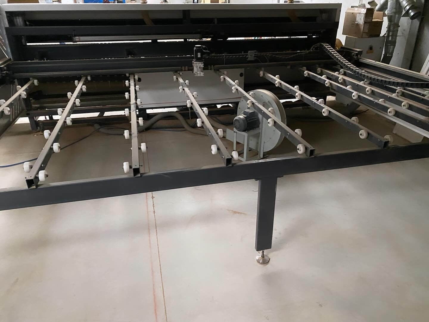 Aes Raptor Ultra Line 2142 Yüklemeli Boşaltmalı Cnc (2020)