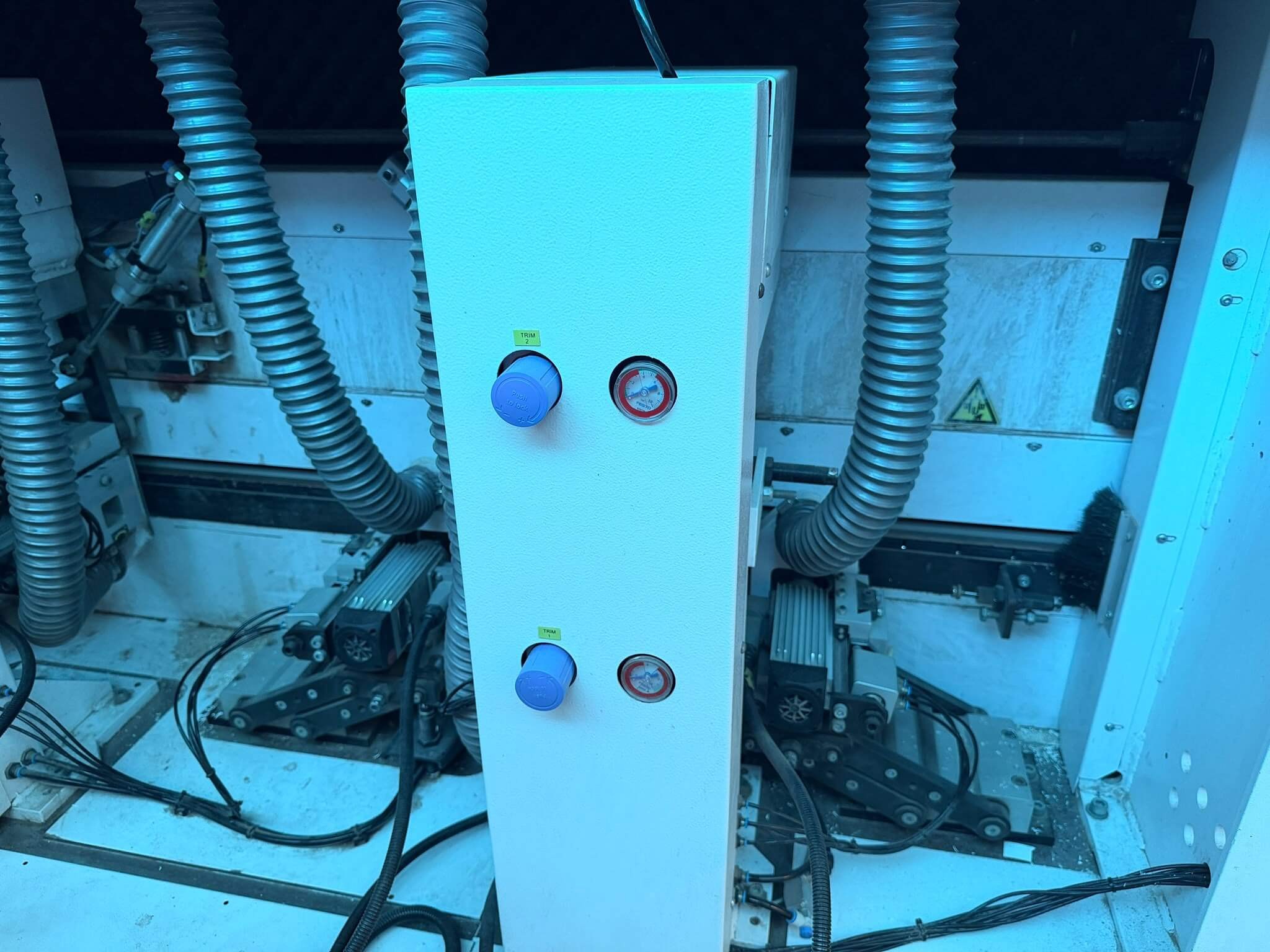 AES Sigma 7 Kenar Bantlama Makinesi (2025)