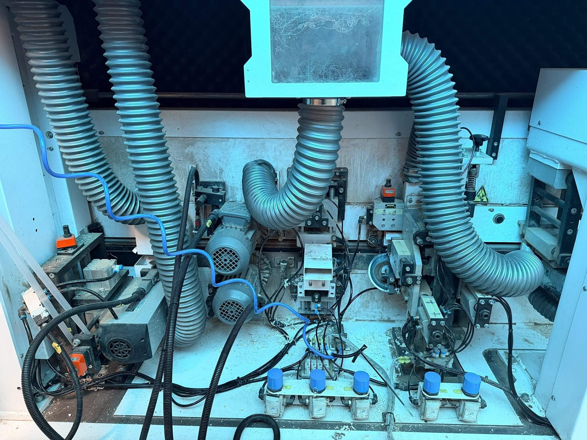 AES Sigma 7 Kenar Bantlama Makinesi (2025)