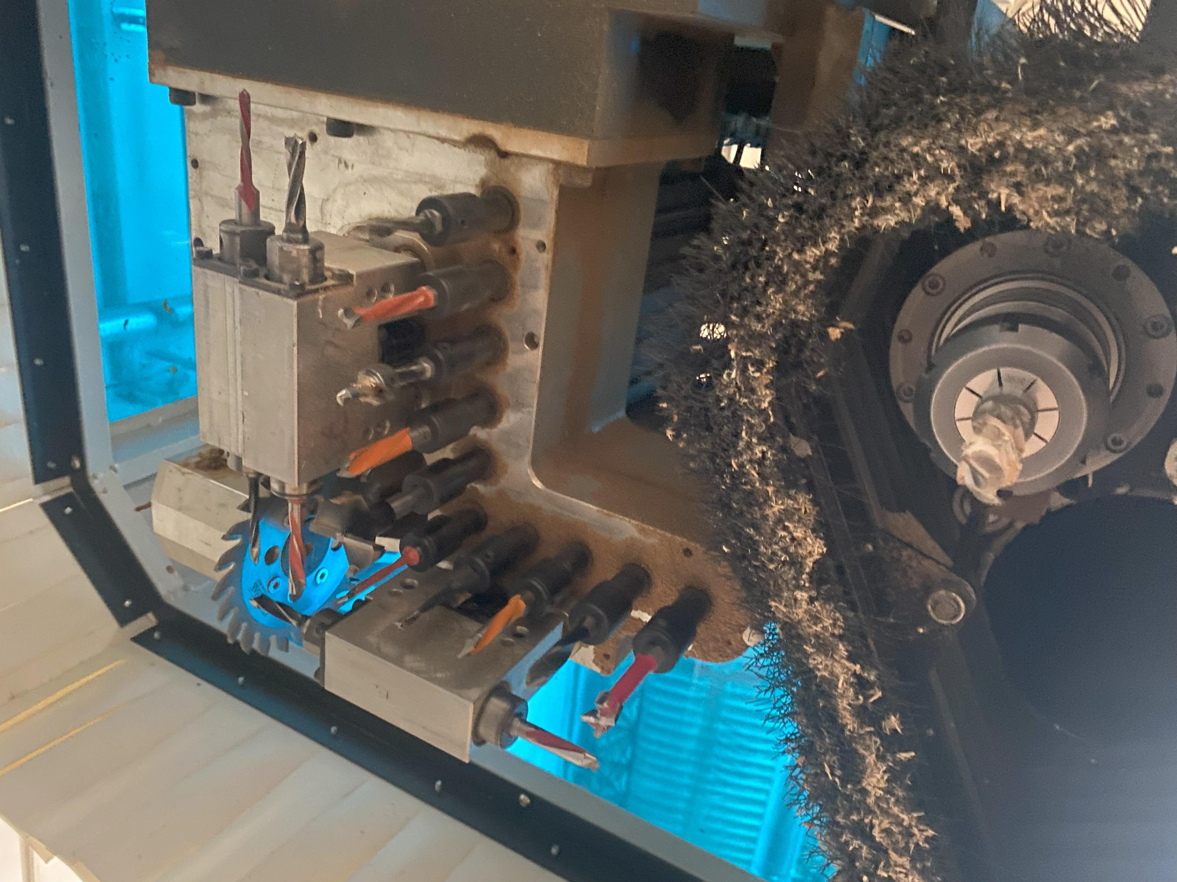 AES Vega 1332 Fincanlı Cnc Makinesi (2012)