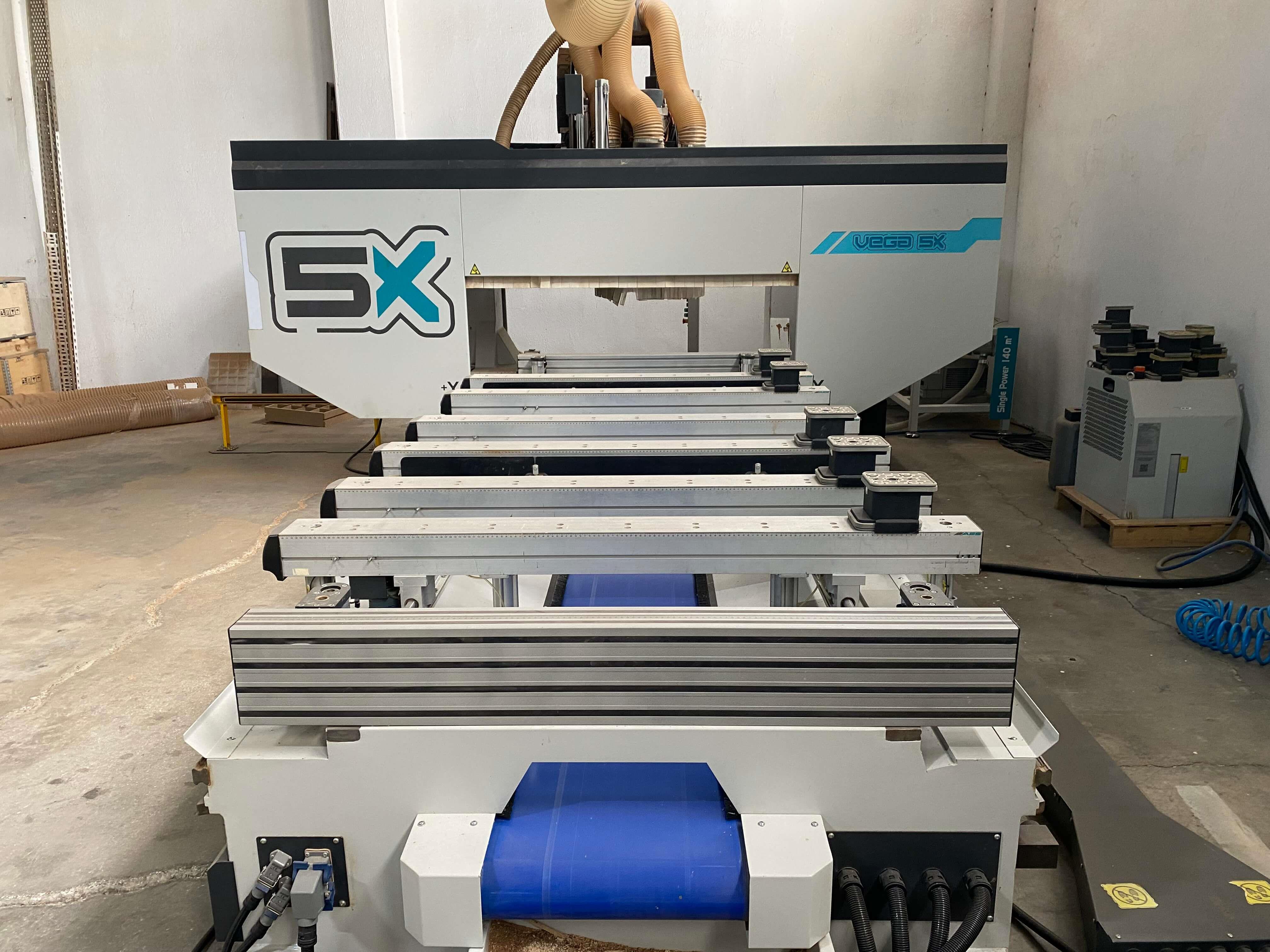 Aes Vega 5X 1632 5 Eksen Cnc Makinesi (2021)