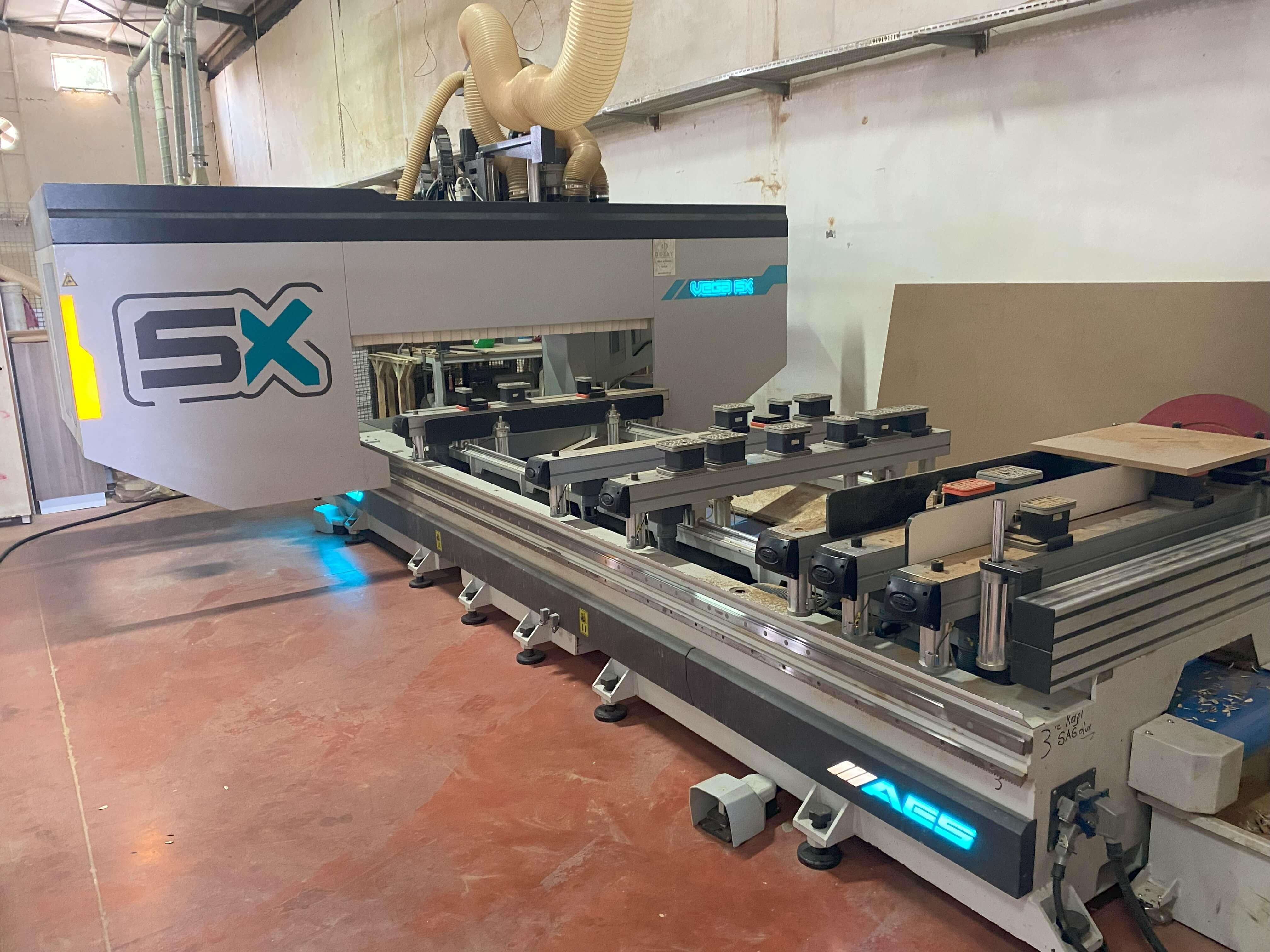 Aes Vega 5X 1632 5 Eksen Cnc Makinesi (2020)