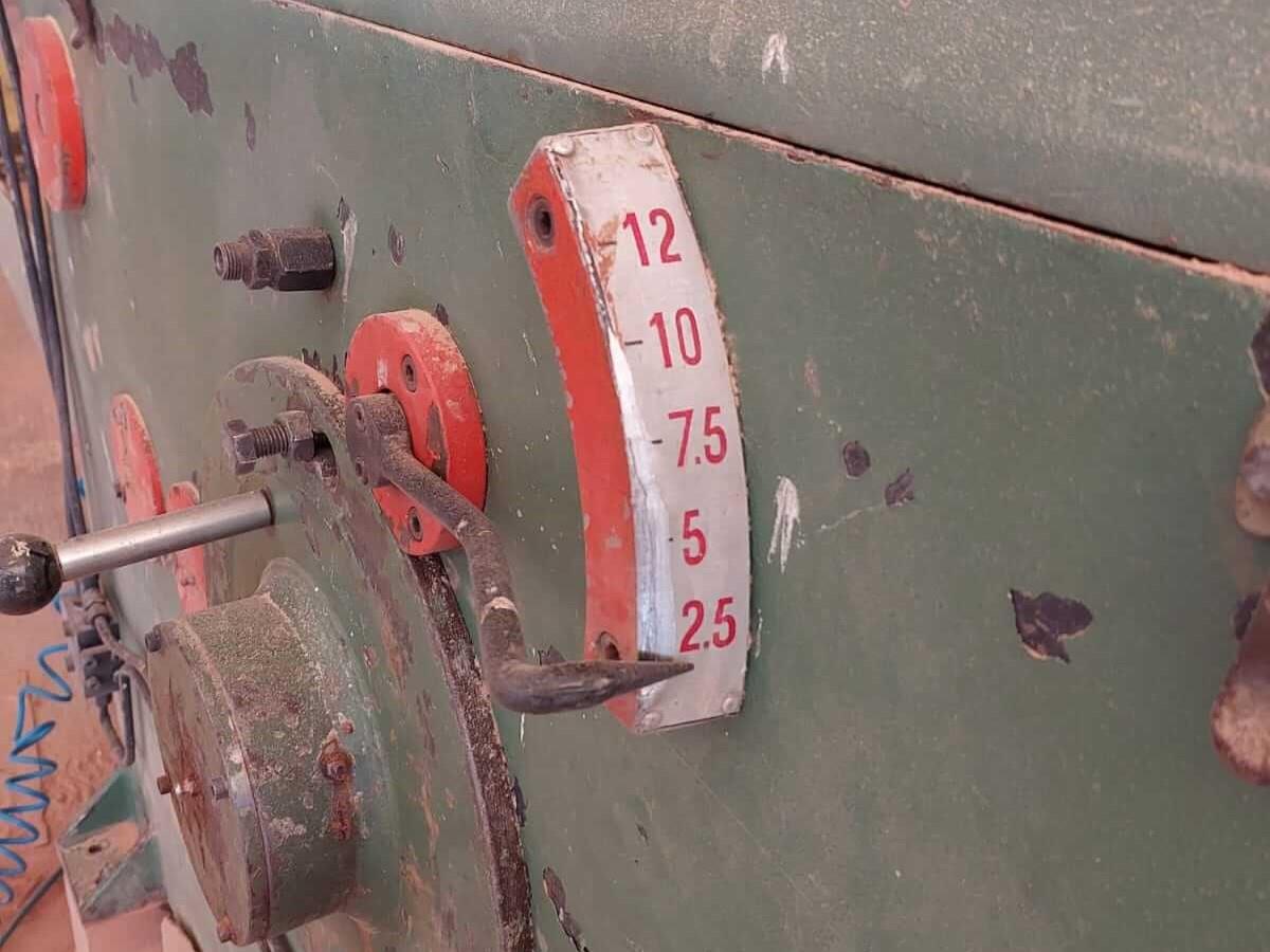 Akkuşlar MCD 1M 100 Çoklu Dilimleme Makinesi 