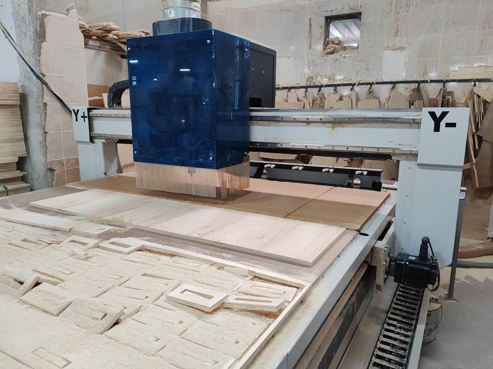 Artemak Prusa 2136 Düz Tabla Süpürmeli Cnc Makinesi