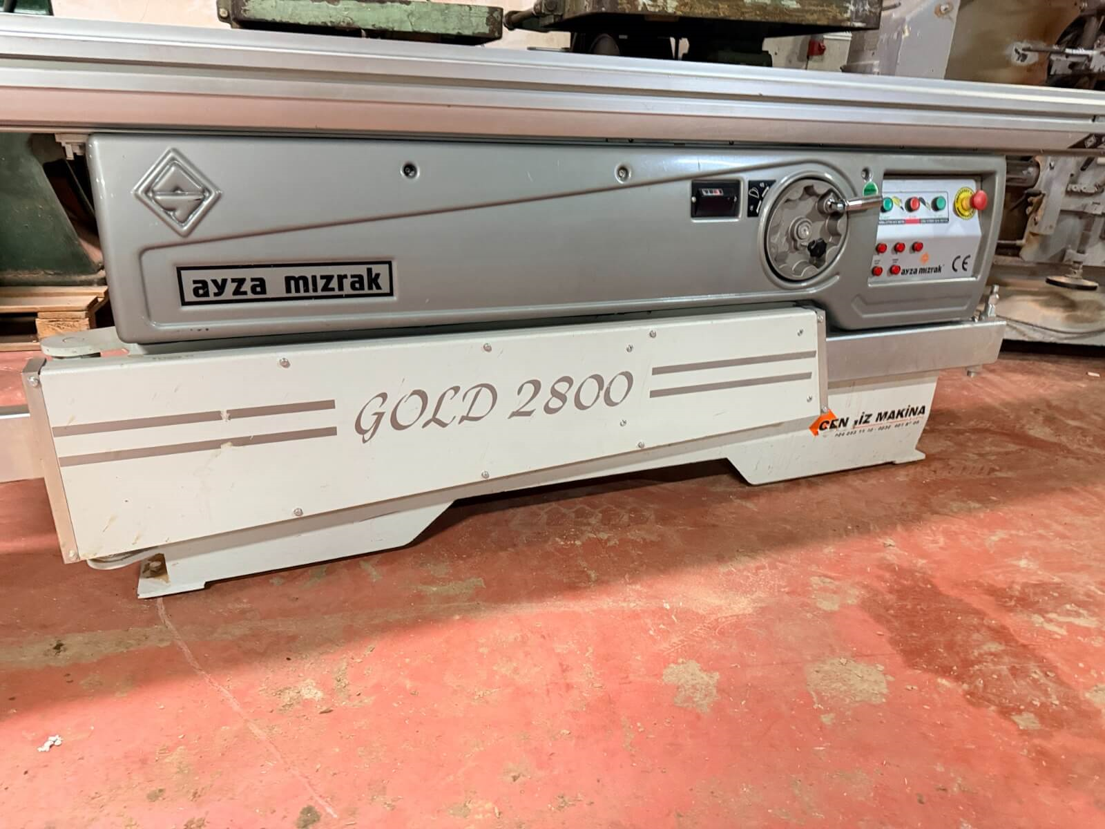 AYZA MIZRAK Gold 2800 Çizicili Yatar Daire Makinesi (2017)