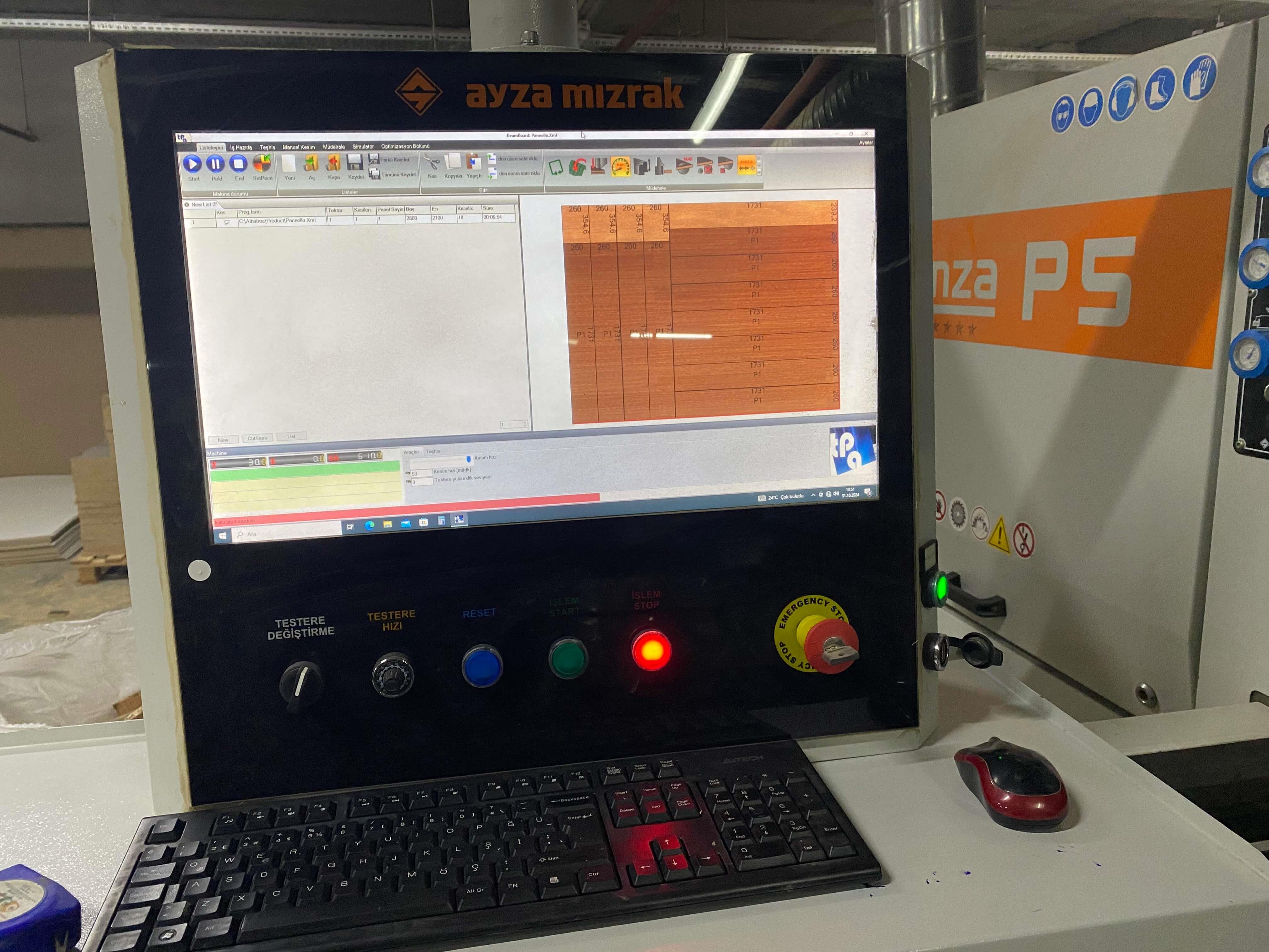 Ayza Mızrak Lanza 5 Önden Yüklemeli Panel Ebatlama Makinesi (2021)