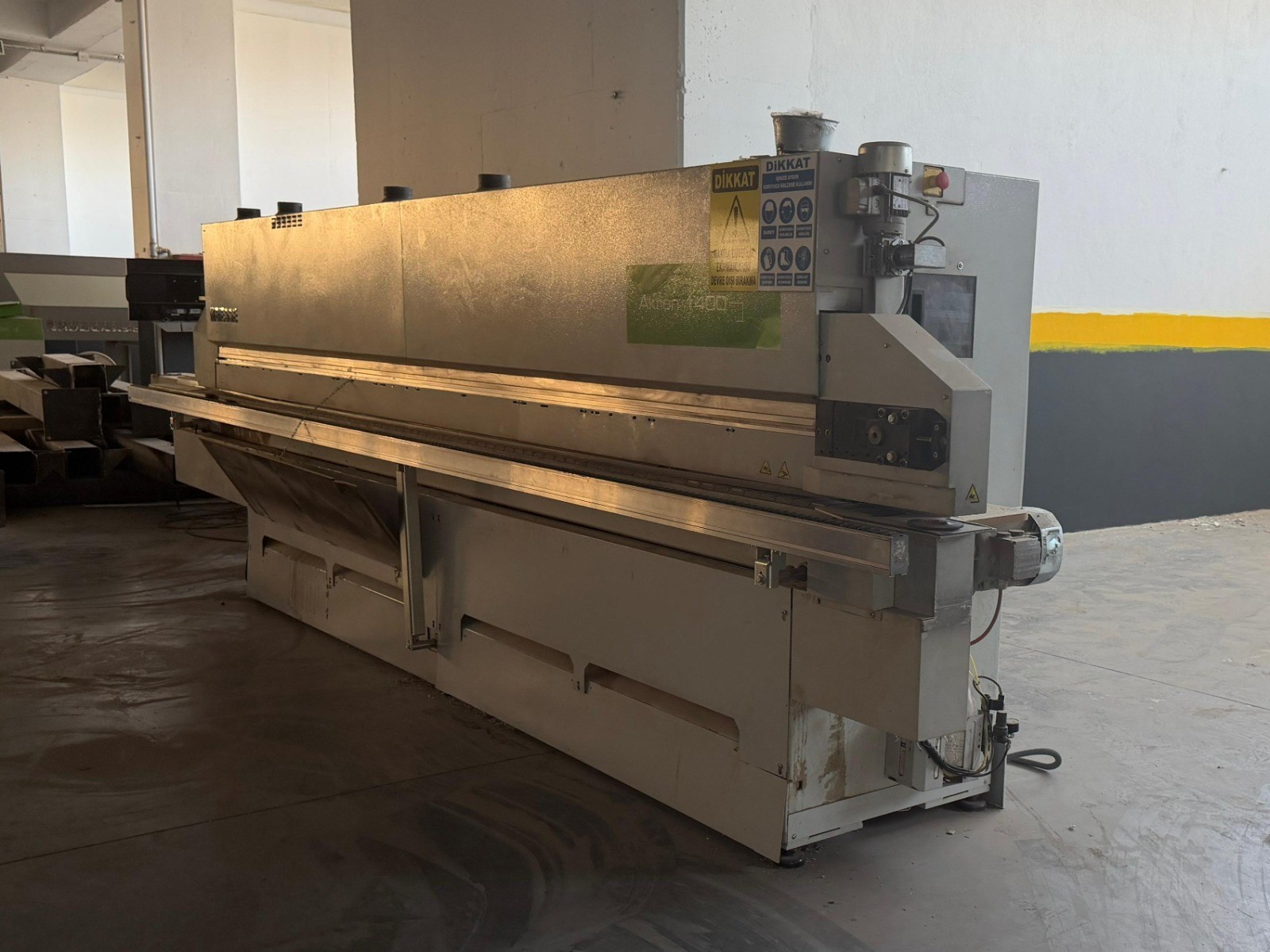 BIESSE Akron 1440 Kenar Bantlama Makinesi (2020)