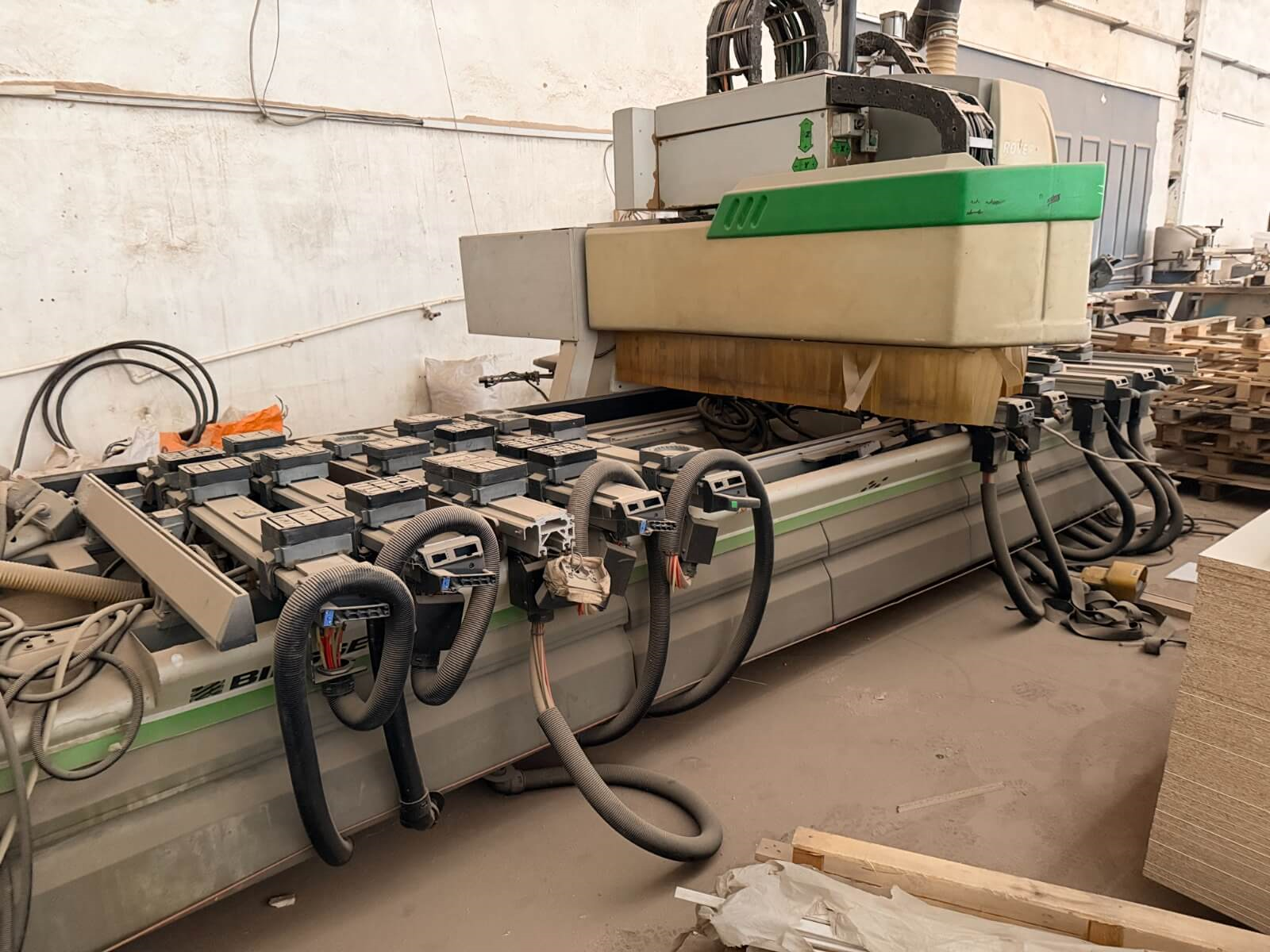 BİESSE Rover 24 L Cnc Makinesi (2005)