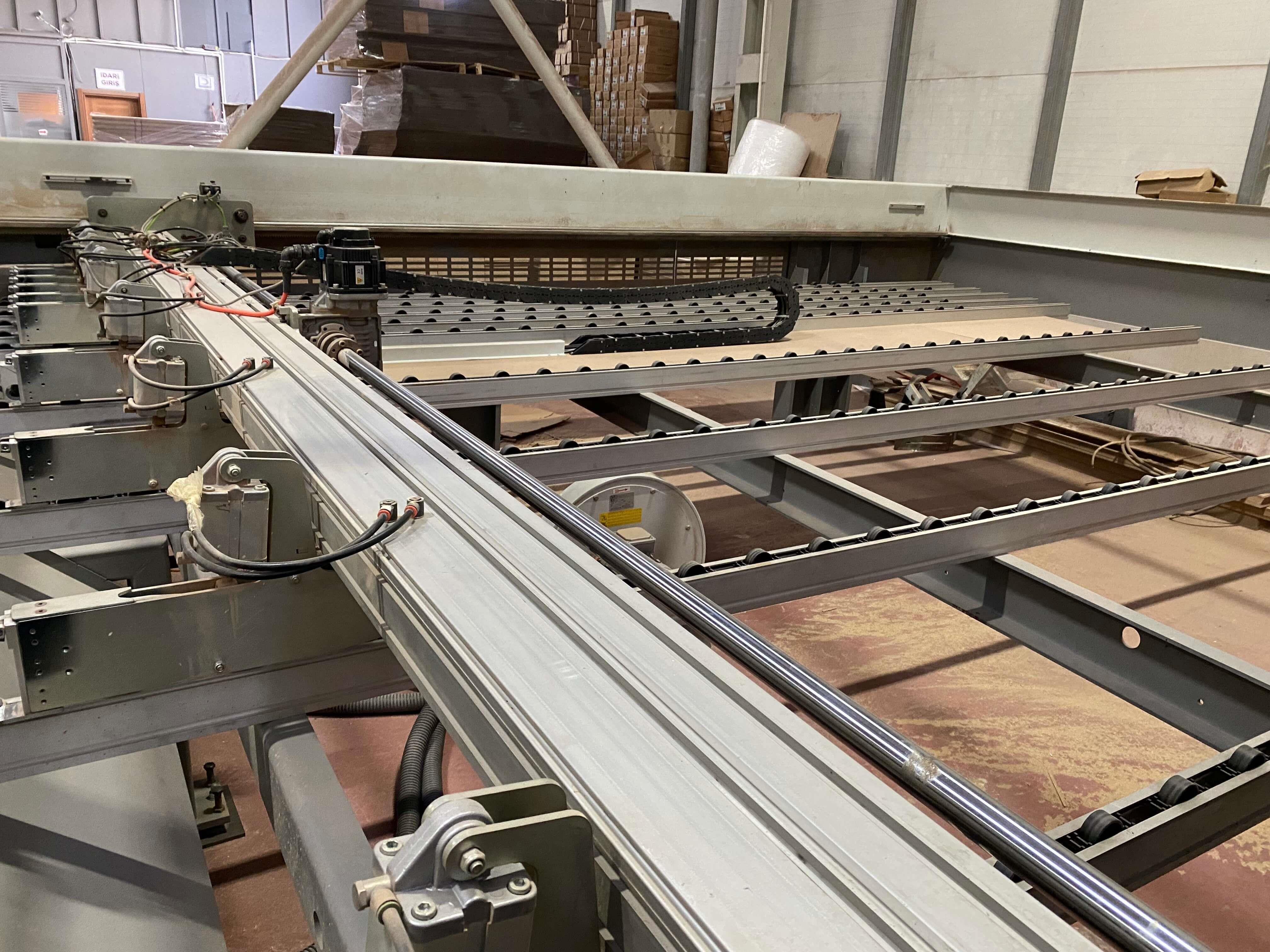 Biesse Sektör 450 Panel Ebatlama Makinesi (2012)