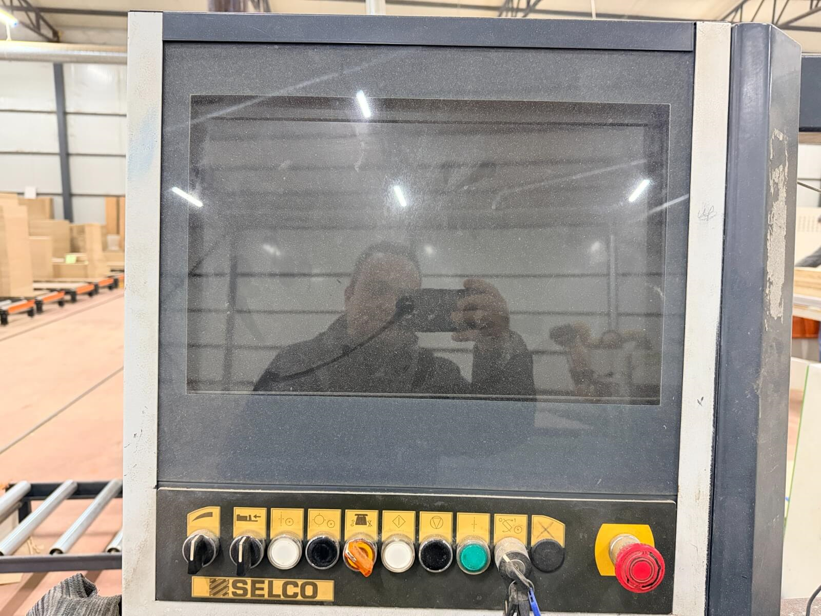 BİESSE Sektor 470 Önden Yüklemeli Panel Ebatlama Makinesi (2012)