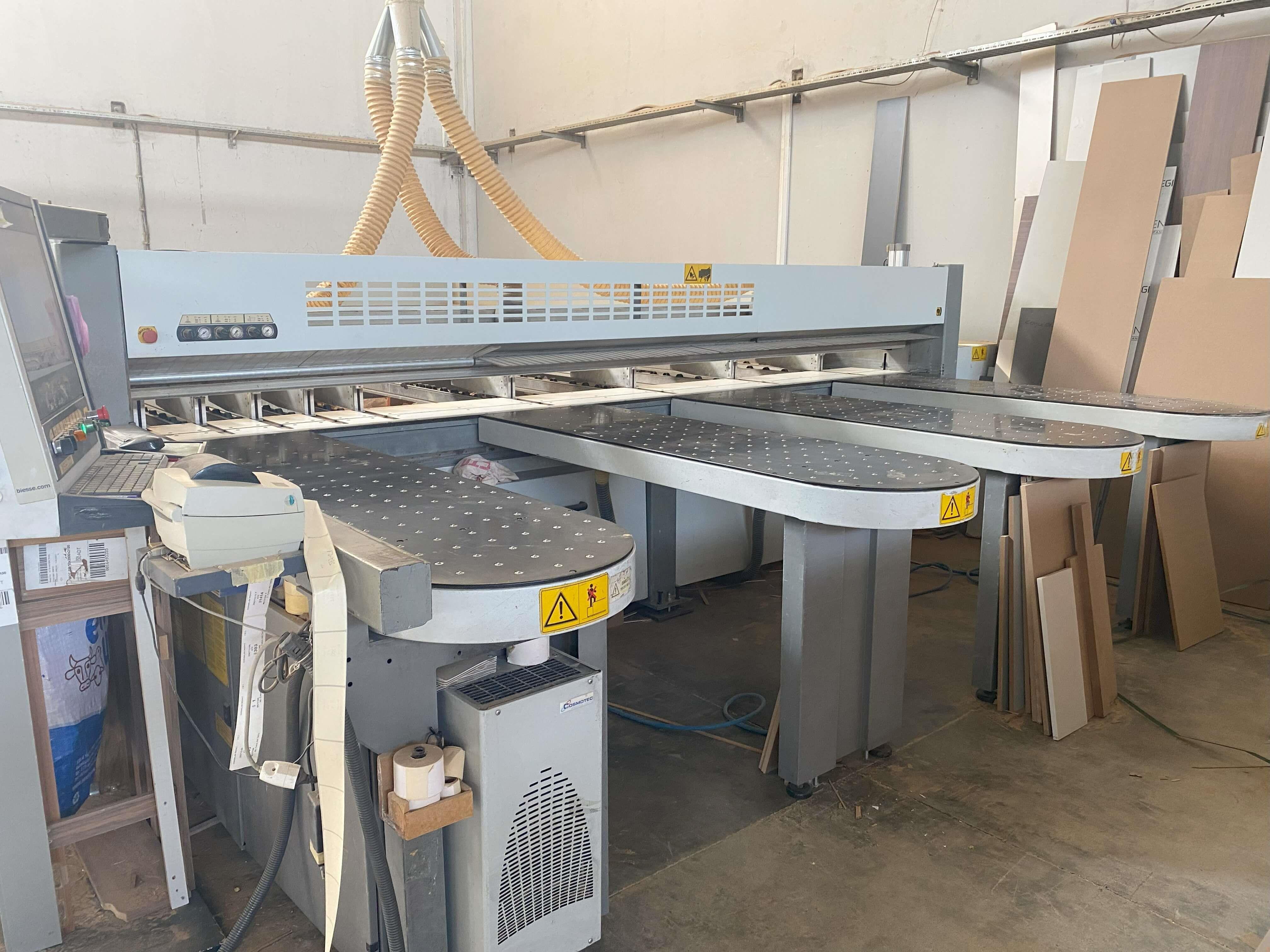 Biesse Selco Sektör 450 Önden Yüklemeli Panel Ebatlama Makinesi (2014) 