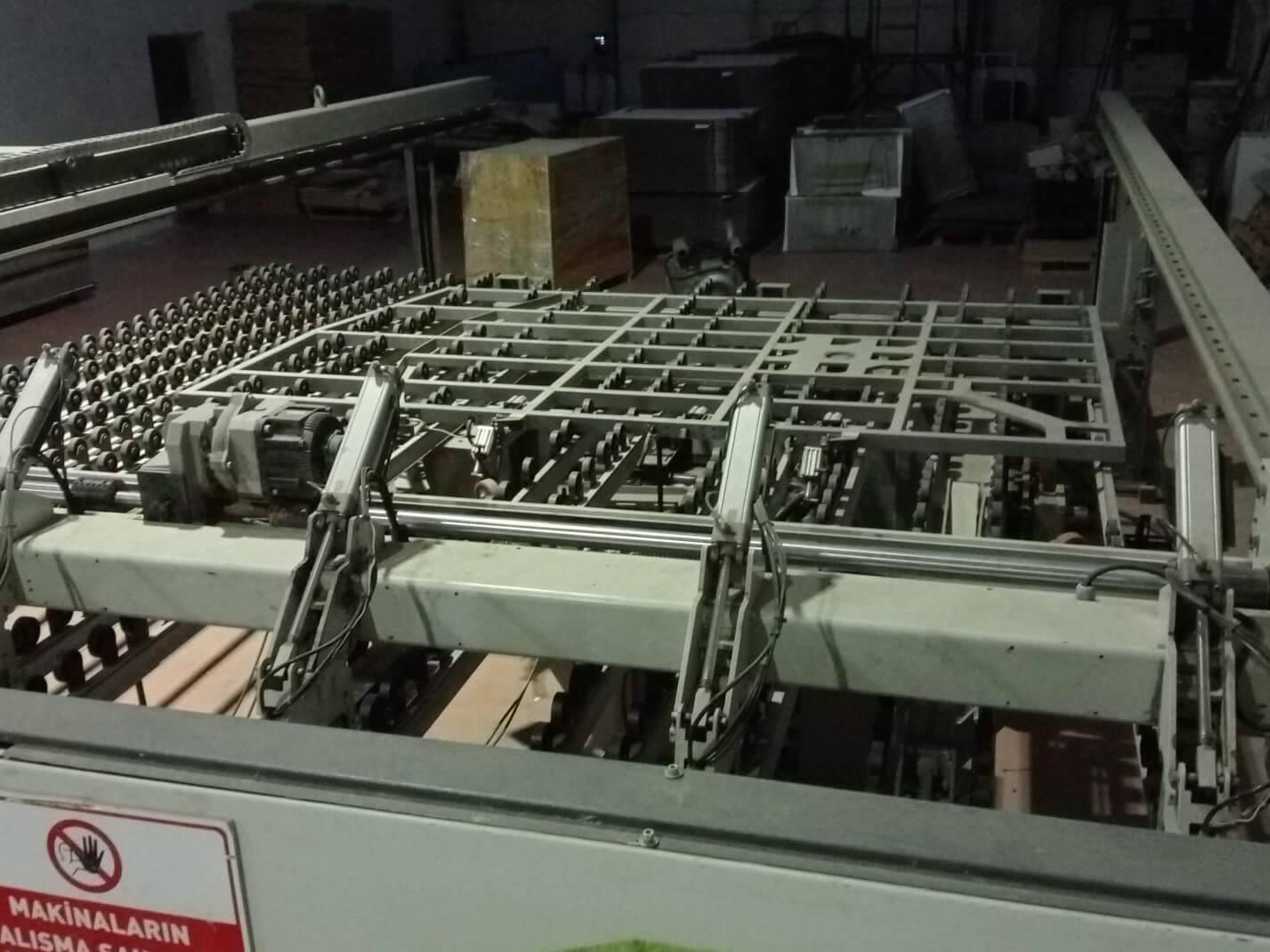 Biesse Selco Wntr 730 Asansörlü Çevirmeli Panel Ebatlama Makinesi (2014)