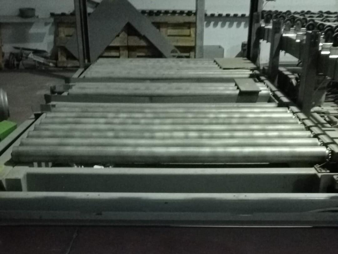 Biesse Selco Wntr 730 Asansörlü Çevirmeli Panel Ebatlama Makinesi (2014)