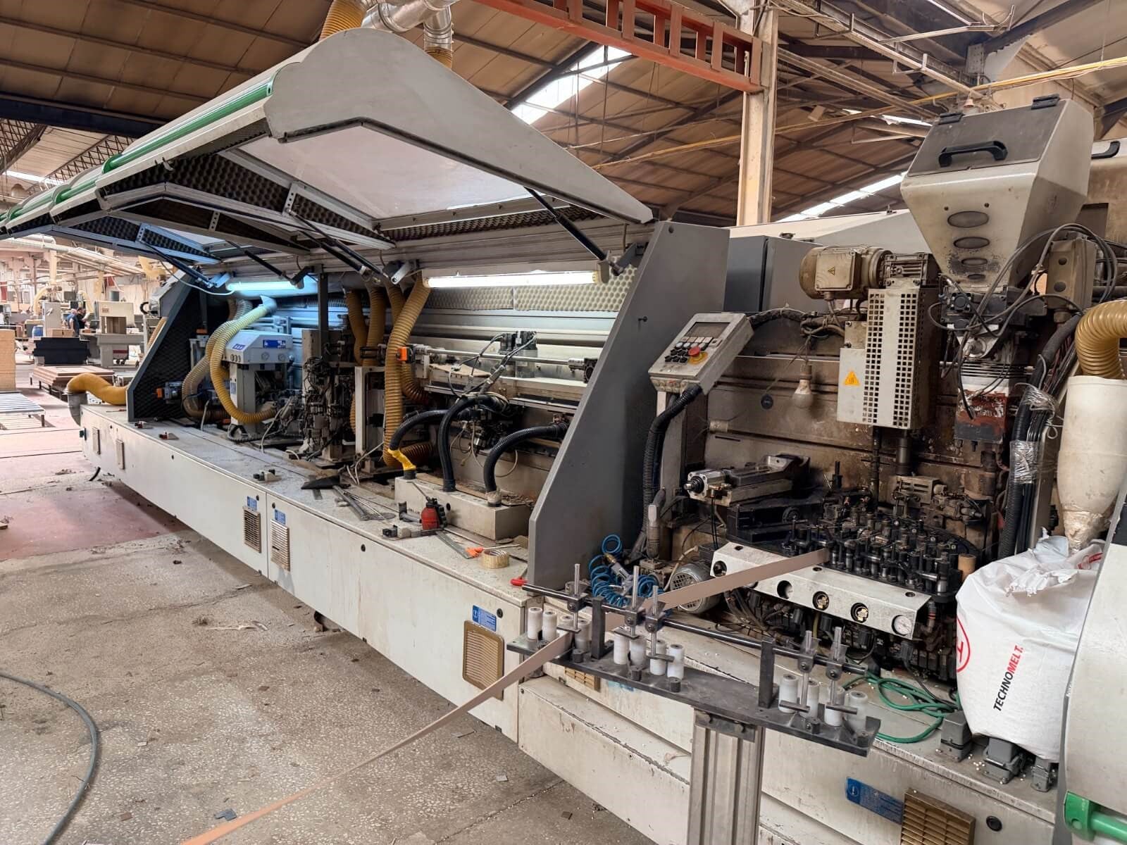 BİESSE Stream SB210.5XB Çift Kenar Bantlama Makinesi (2001)