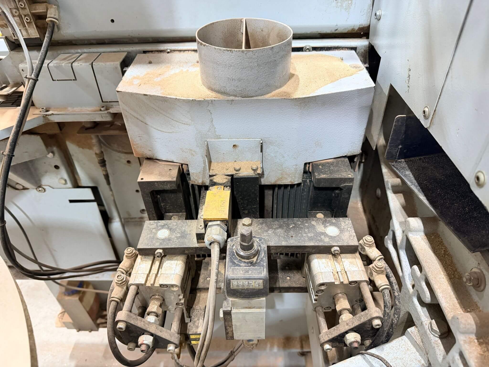 Brandt Optimat Kdf 660 GC Kenar Bantlama Makinesi (2012)