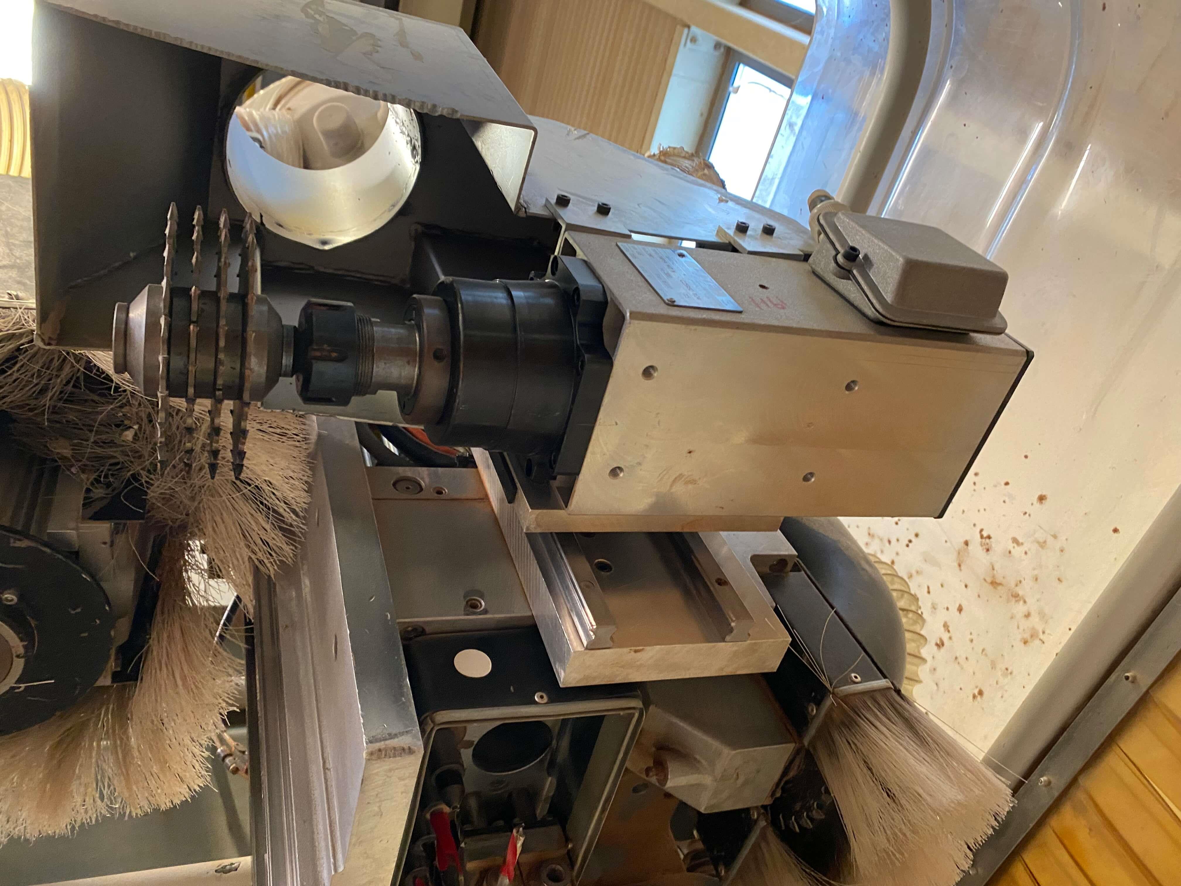 Busellato Jet 130 Yatay Kapı Frezeli Fincanlı Cnc Makinesi (2004)