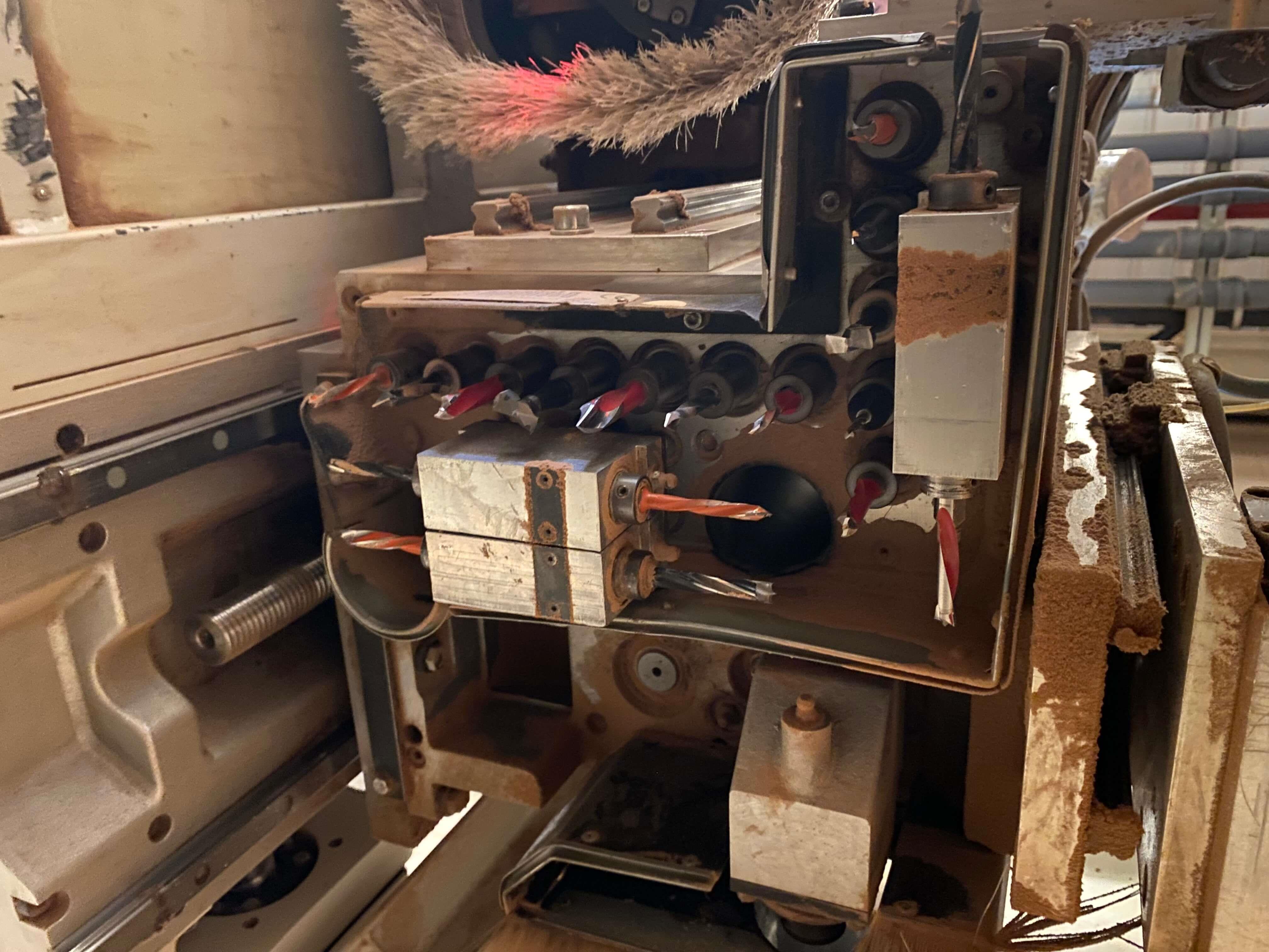 Busellato Jet 4002 Yatay Kapı Frezeli Fincanlı Cnc Makinesi (2002)
