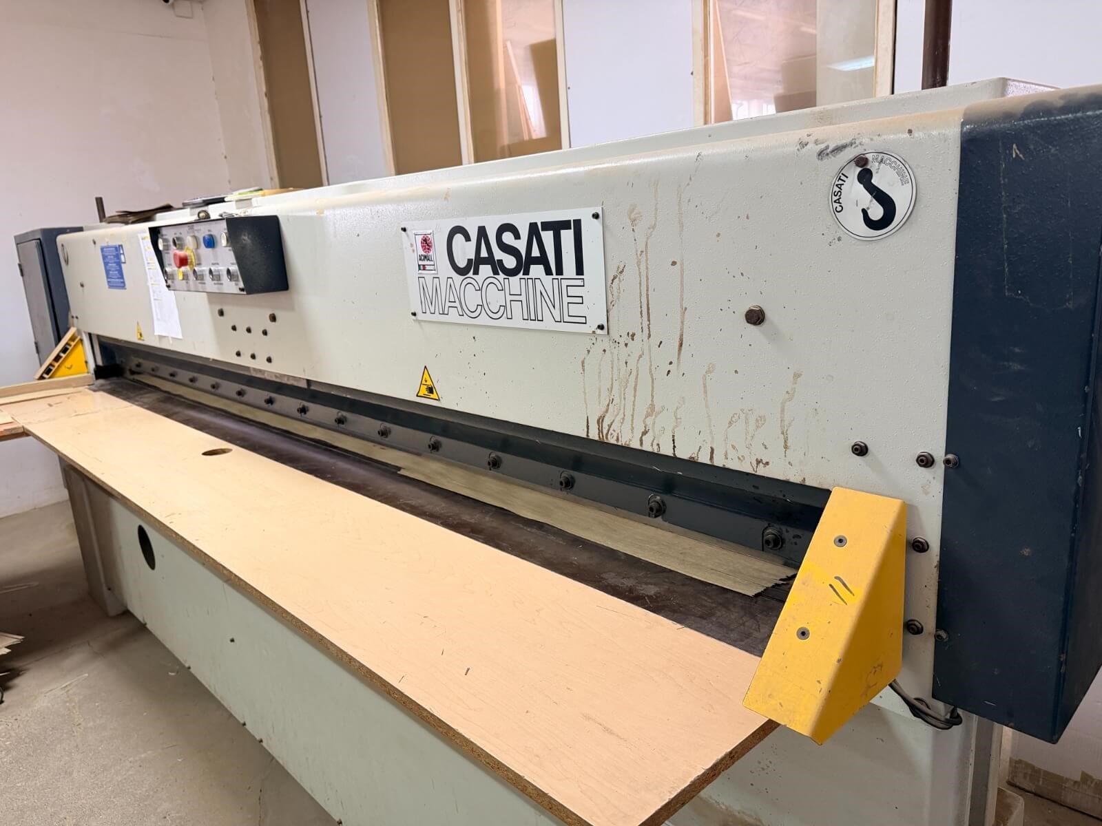 CASATİ C/M 31 Kaplama Kesme Makinesi (2003)
