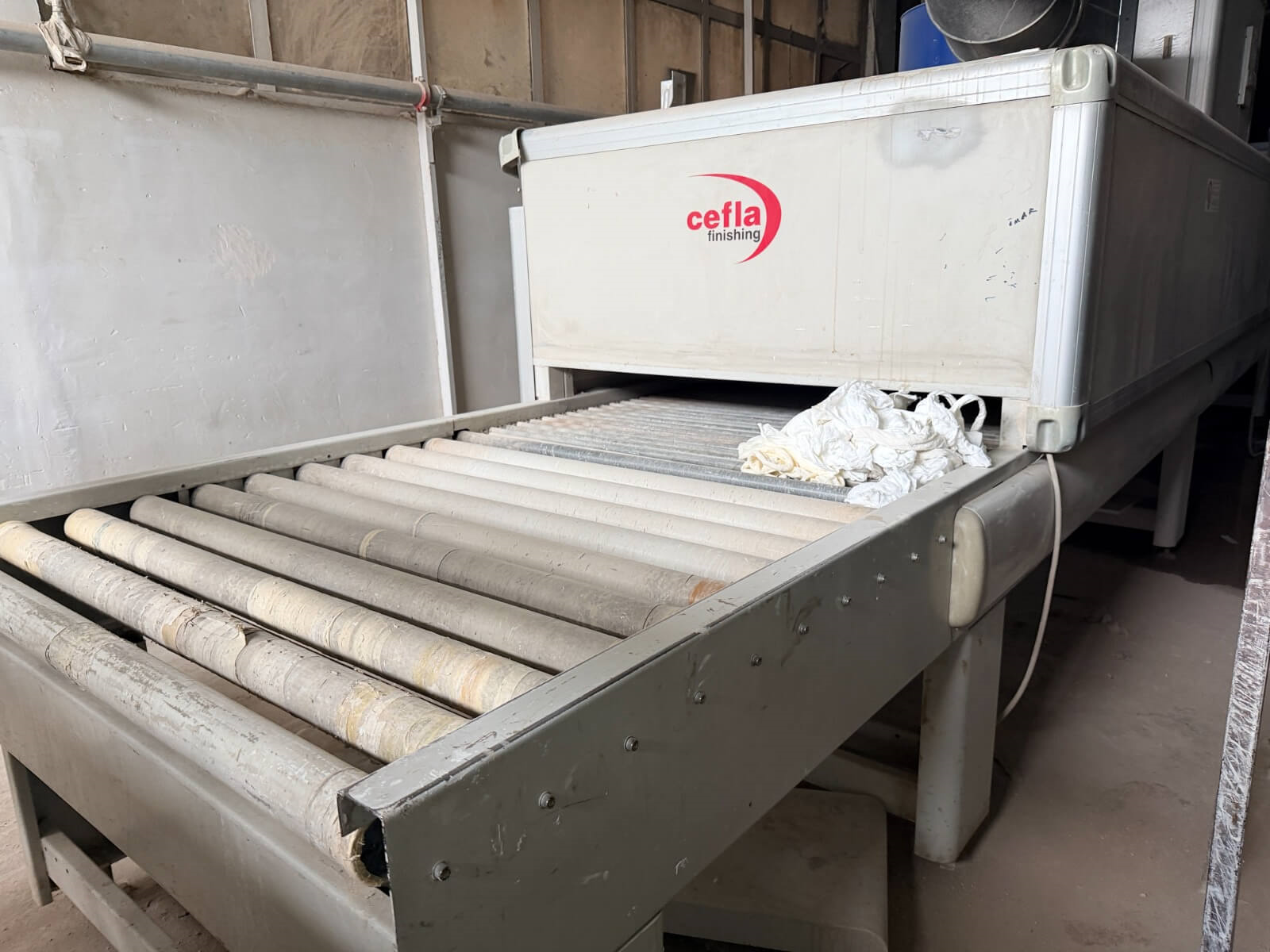 CEFLA Easy 2000/D Uv Kurutmalı Boya Atım Hattı (2006)