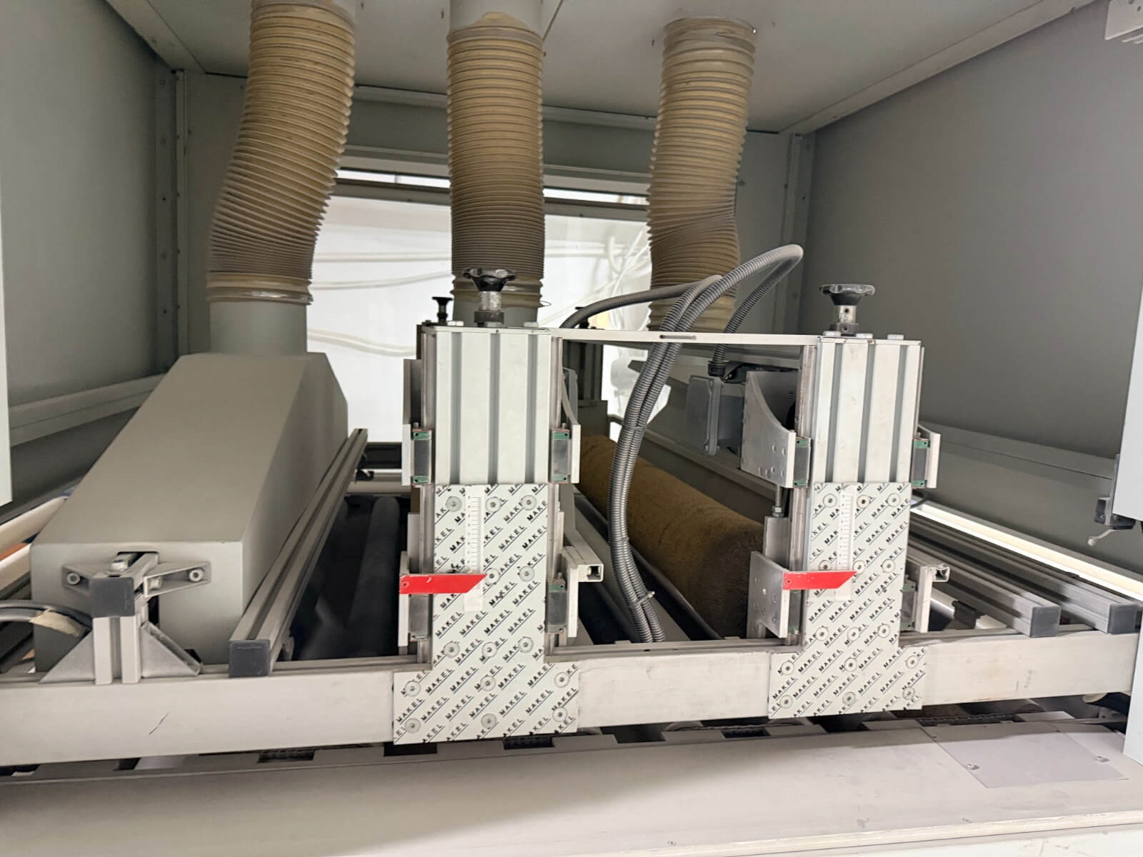 CEFLA Easy 2000/D Uv Kurutmalı Boya Atım Hattı (2006)