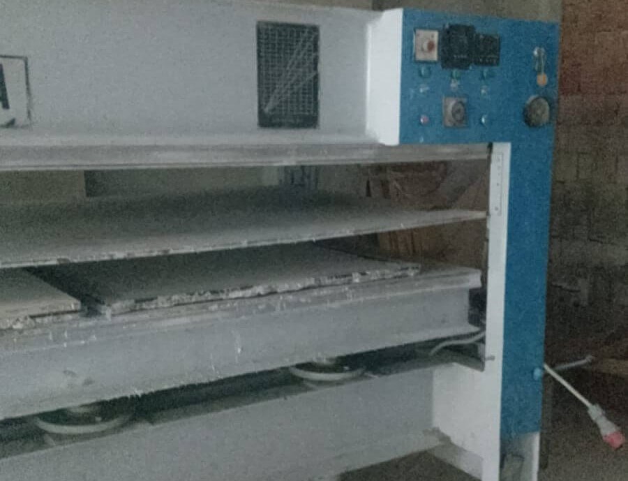 CEMIL USTA 110*220 Kapı Presi (Etiketsiz)