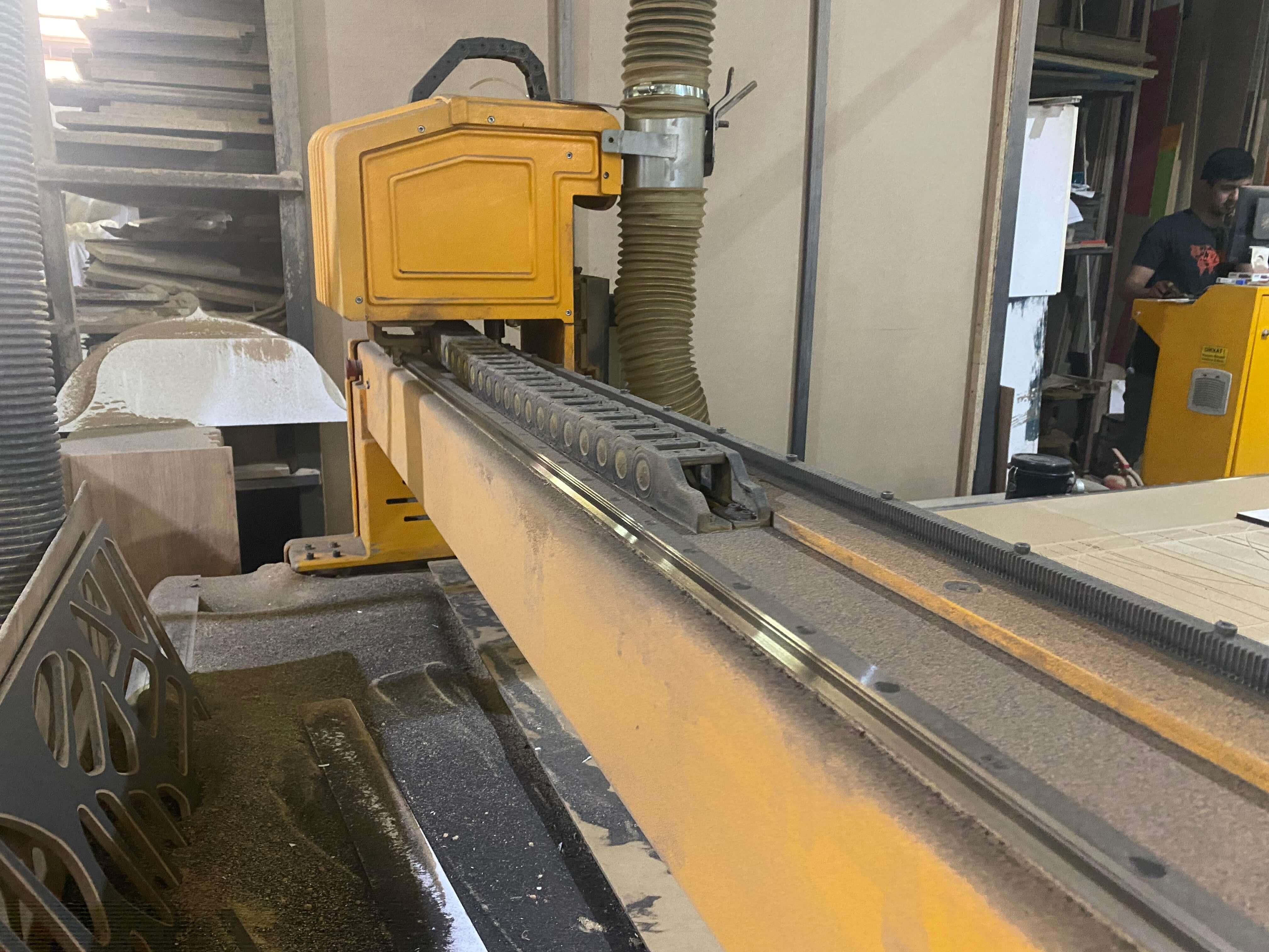 Diacam 210*400 Düz Tabla Cnc Makinesi 