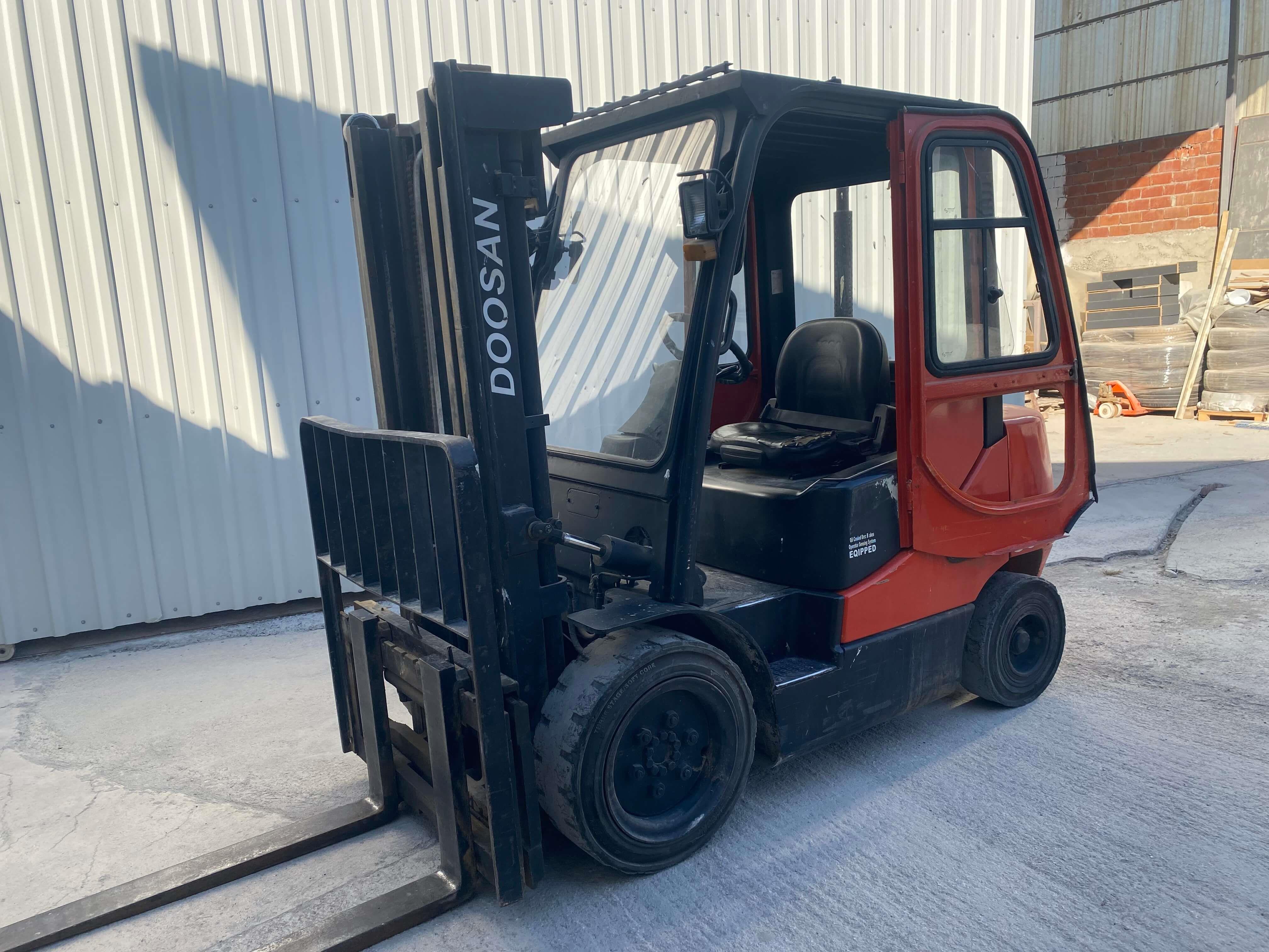 Doosan D305-3 Dizel Dublex 3 Ton Forklift (2010)