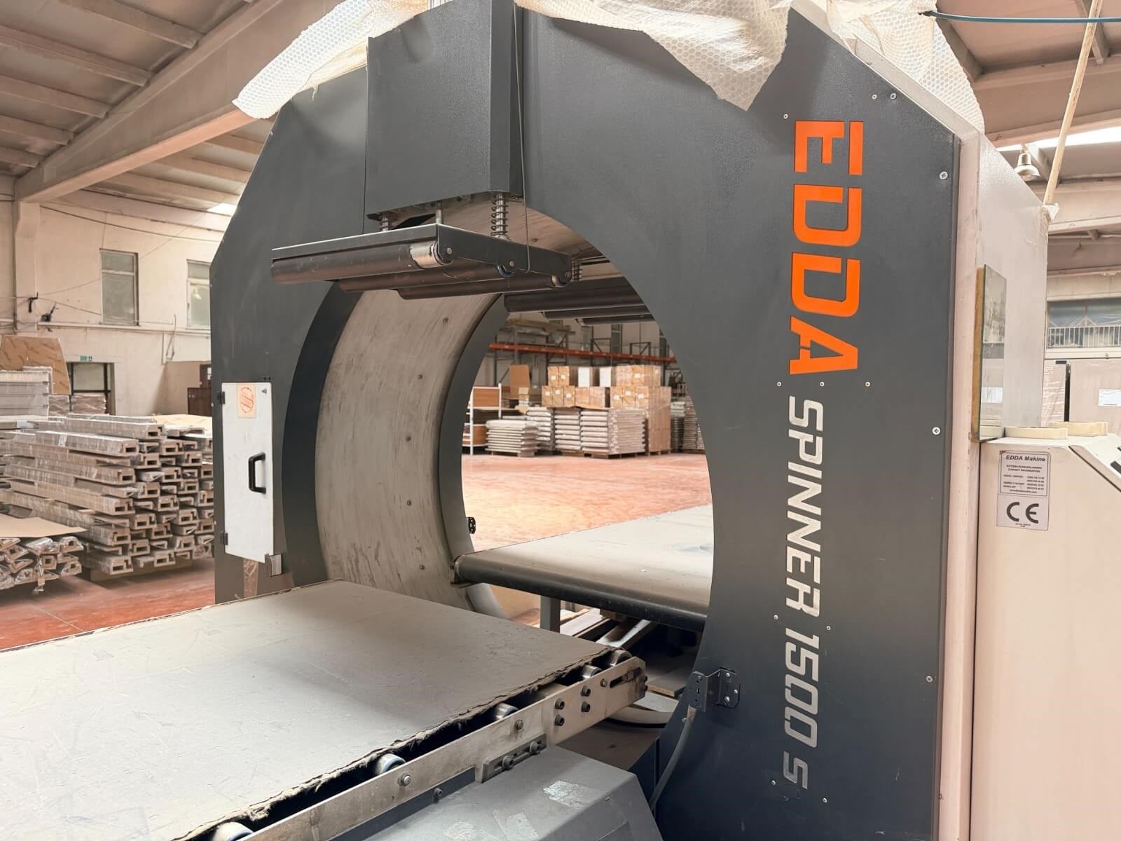 EDDA 1500's Streç Paketleme Makinesi