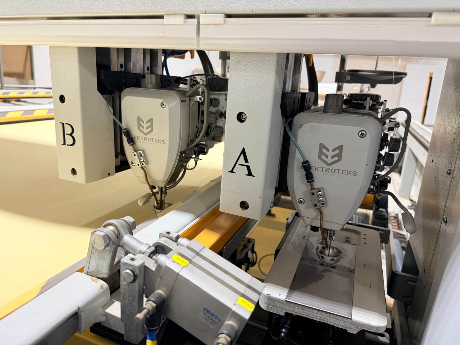 ELEKTROTEKS HYDRA Çift Kafa Çift Kasnak Kontinü Kapitone Dikiş Makinesi (2020)